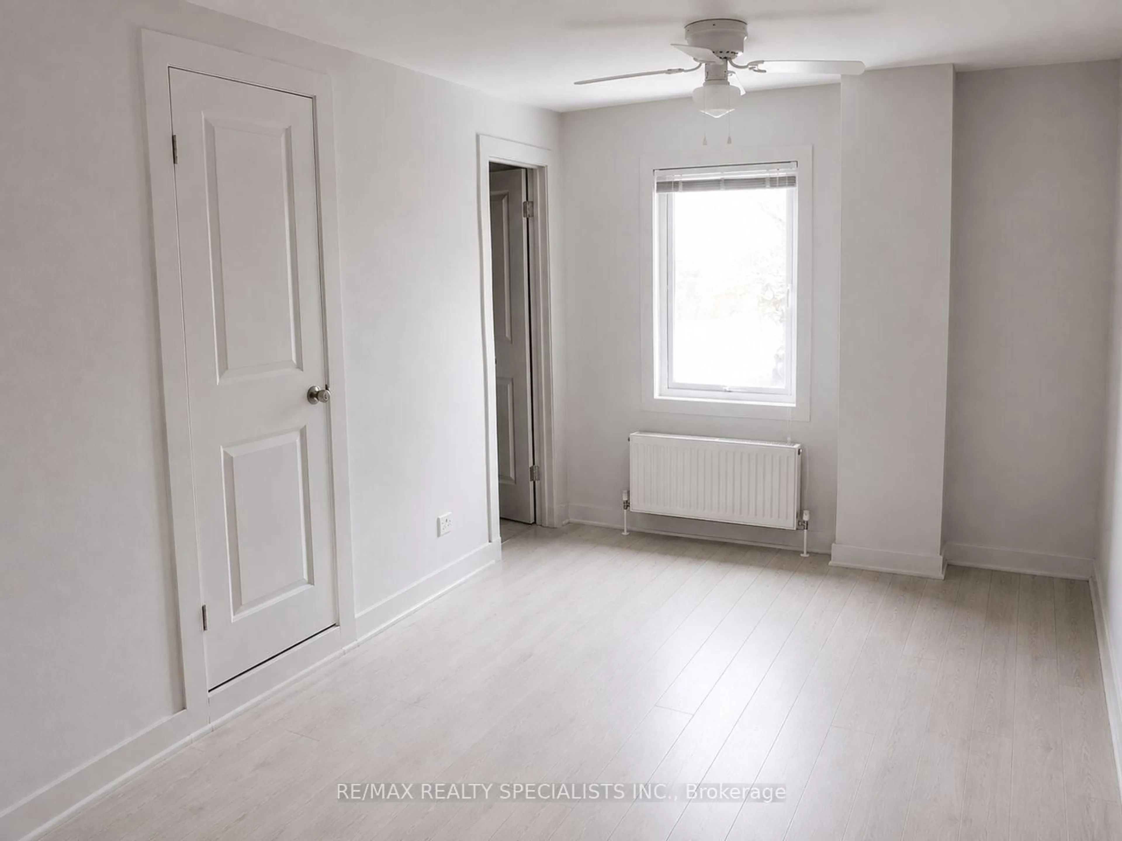 A pic of a room for 1659 Gerrard St, Toronto Ontario M4L 2A9
