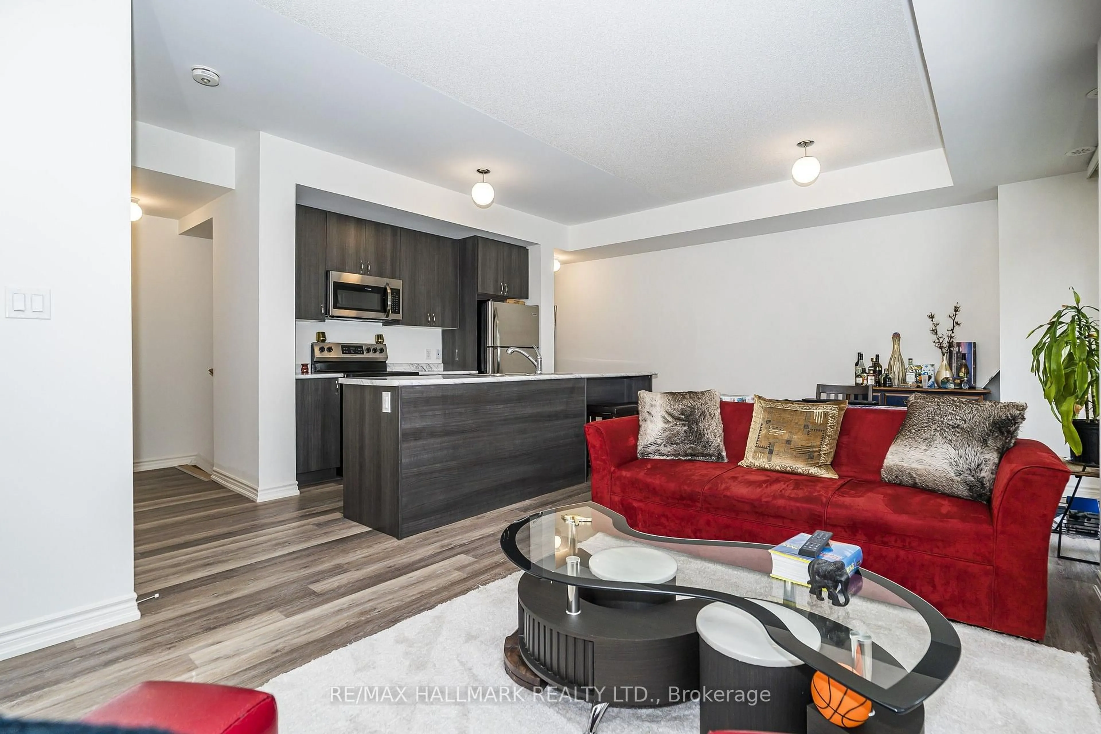 Open concept kitchen, unknown for 2558 Ladyfern Crossing, Pickering Ontario L1X 0E6