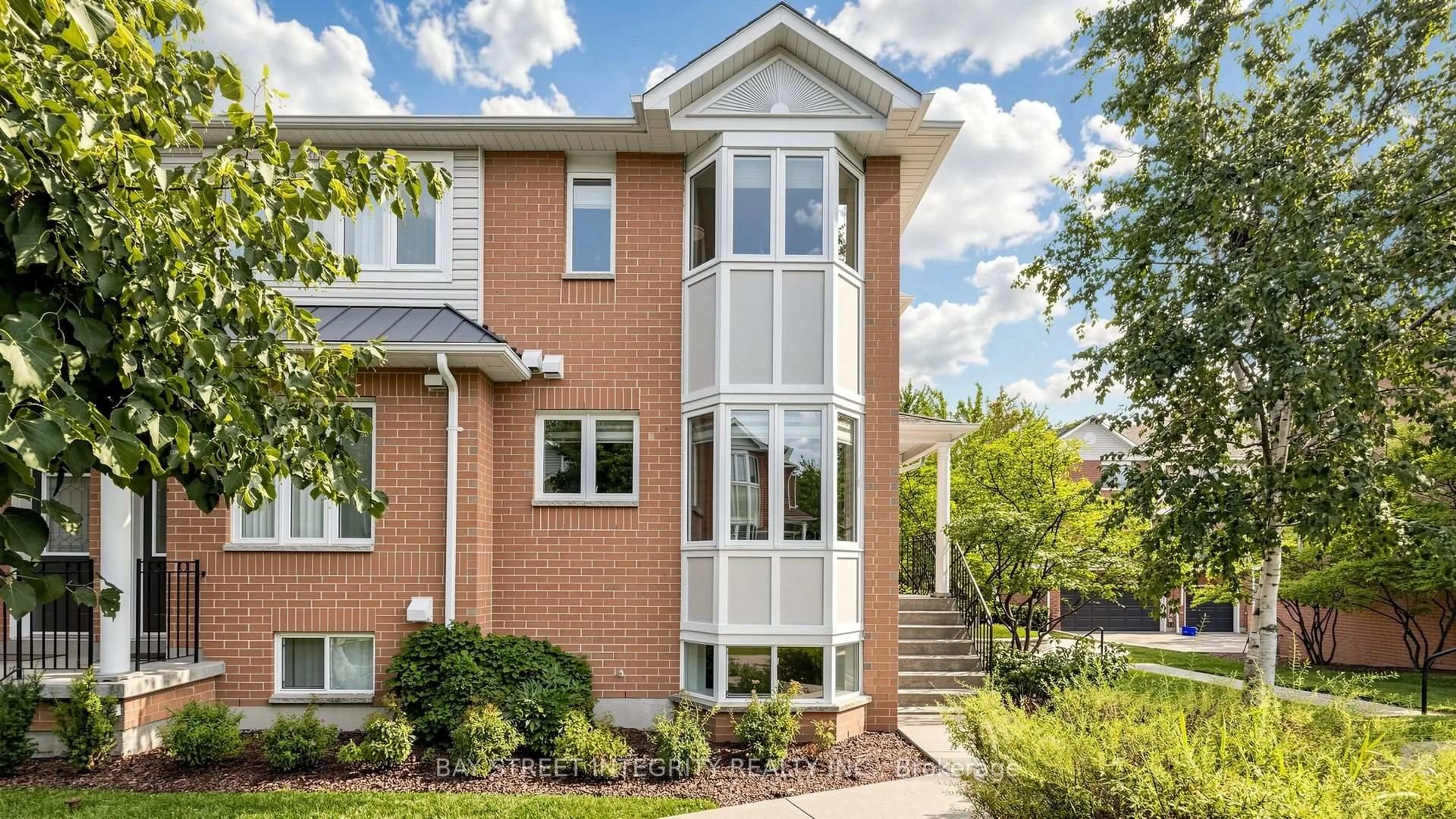 Home with brick exterior material, unknown for 83 Mondeo Dr #331, Toronto Ontario M1P 5B6
