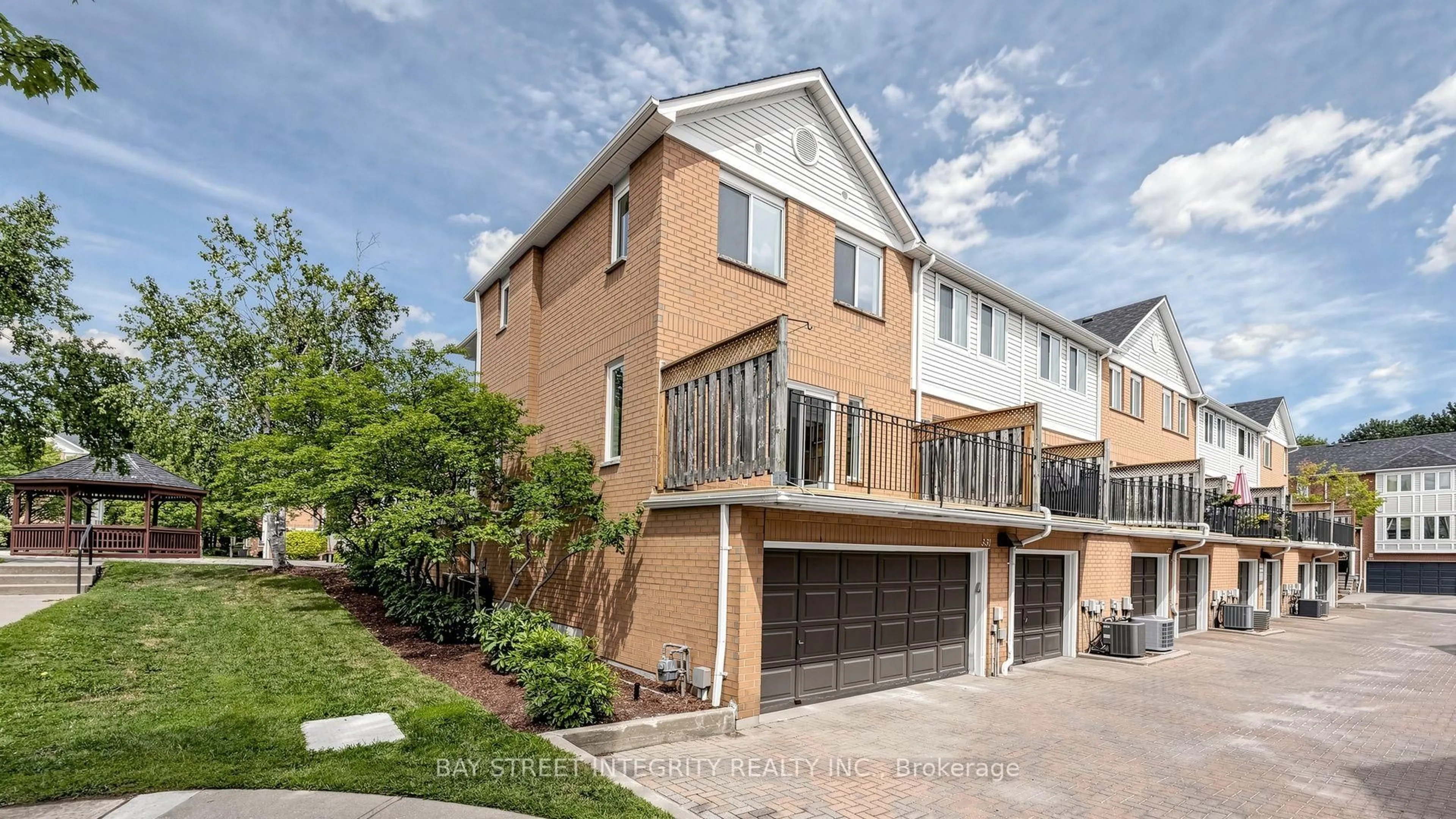 Home with brick exterior material, street for 83 Mondeo Dr #331, Toronto Ontario M1P 5B6