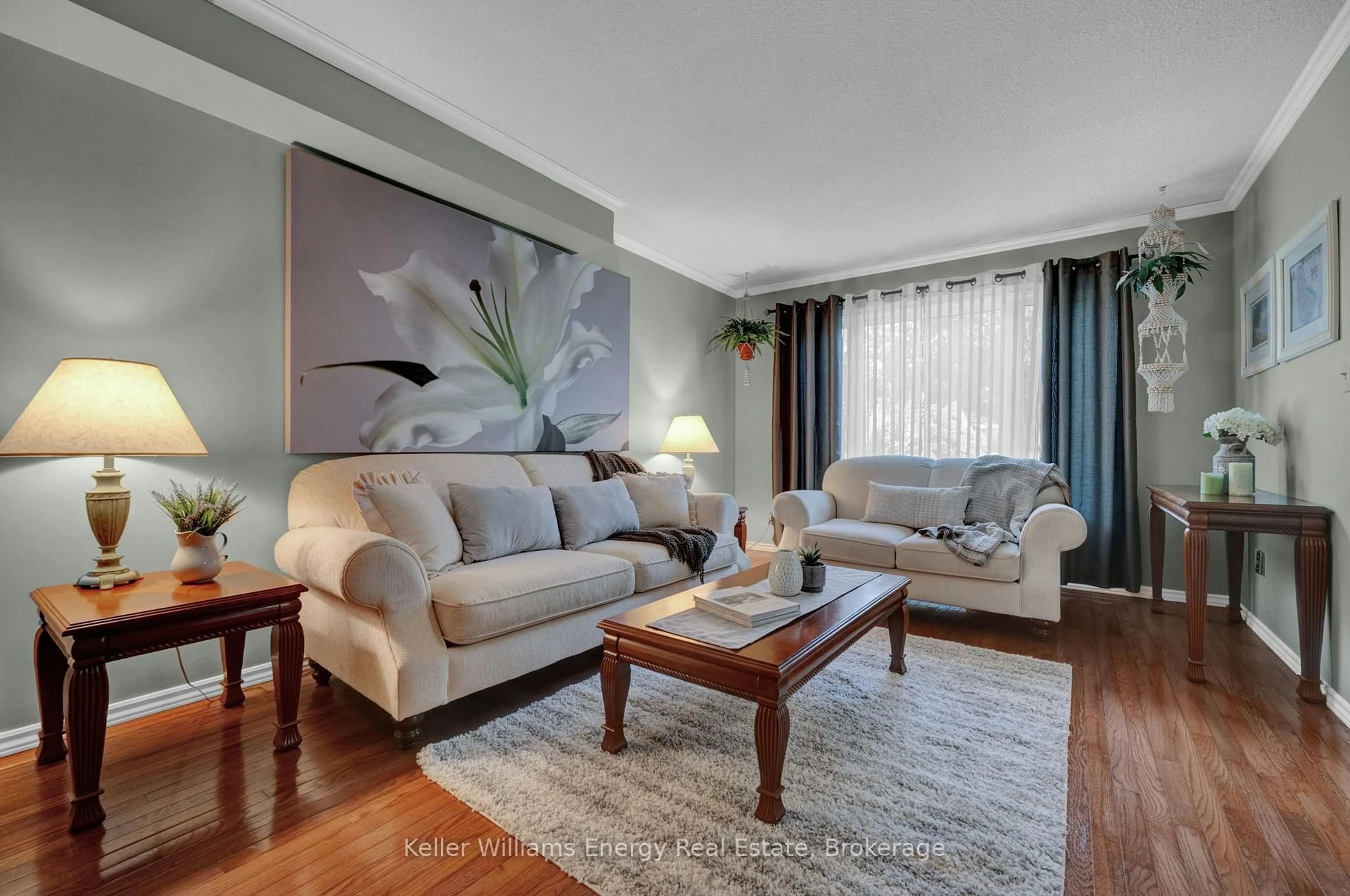 Living room with furniture, unknown for 2 Murkar Cres, Whitby Ontario L1N 8Y4