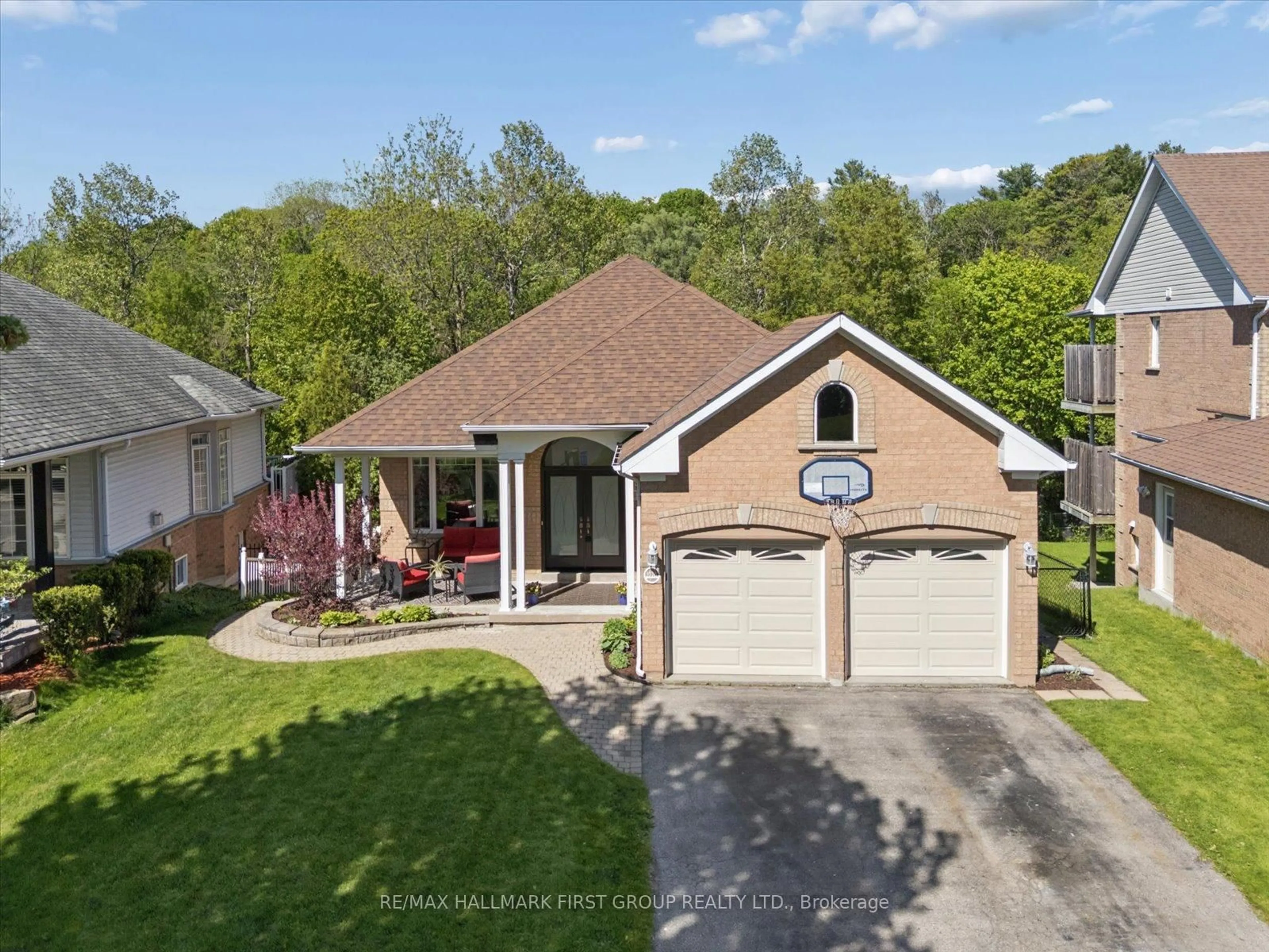 Unknown for 1028 Highbrooke Crt, Oshawa Ontario L1K 2K6