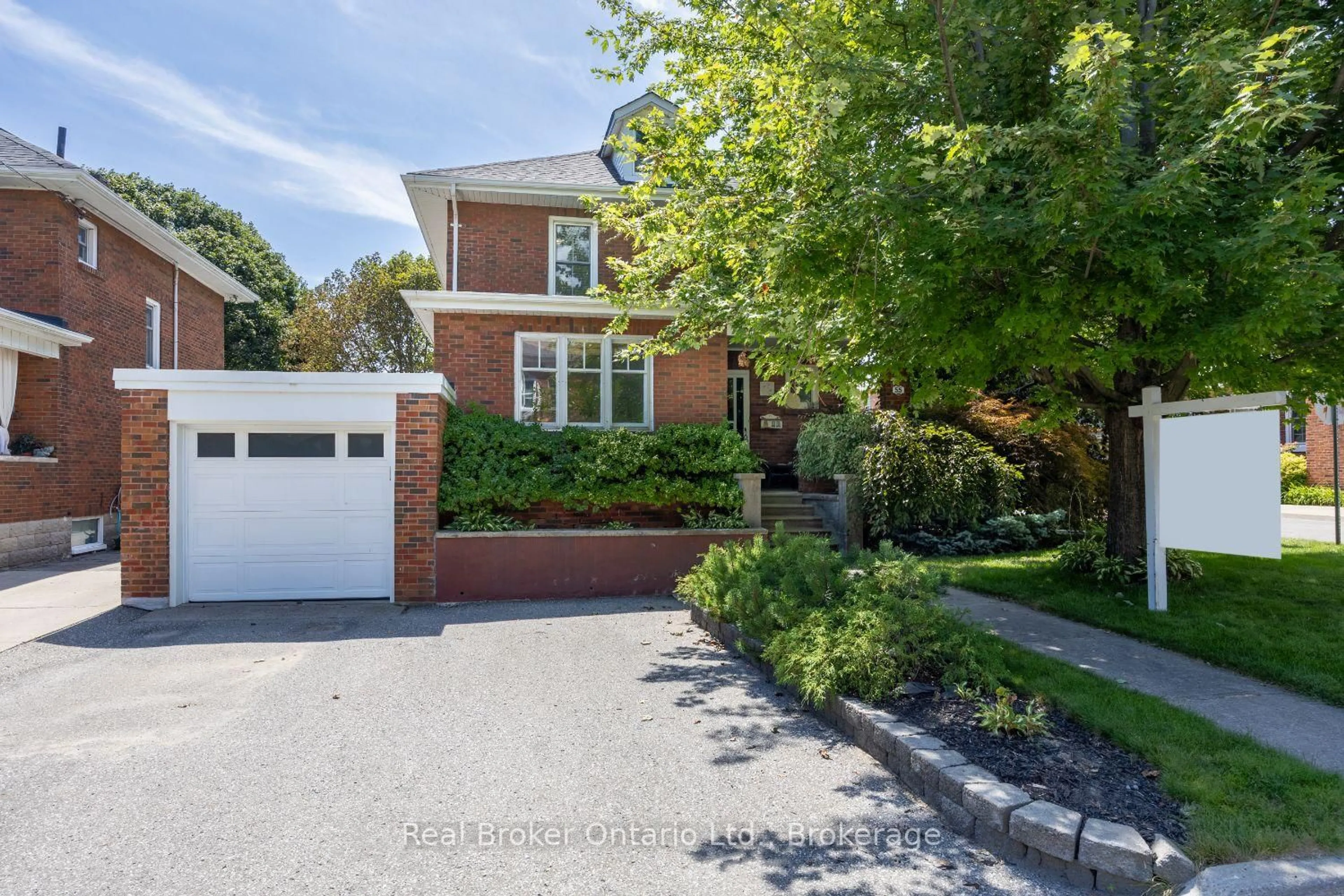 Home with brick exterior material, street for 55 Wellington St, Clarington Ontario L1C 1V4