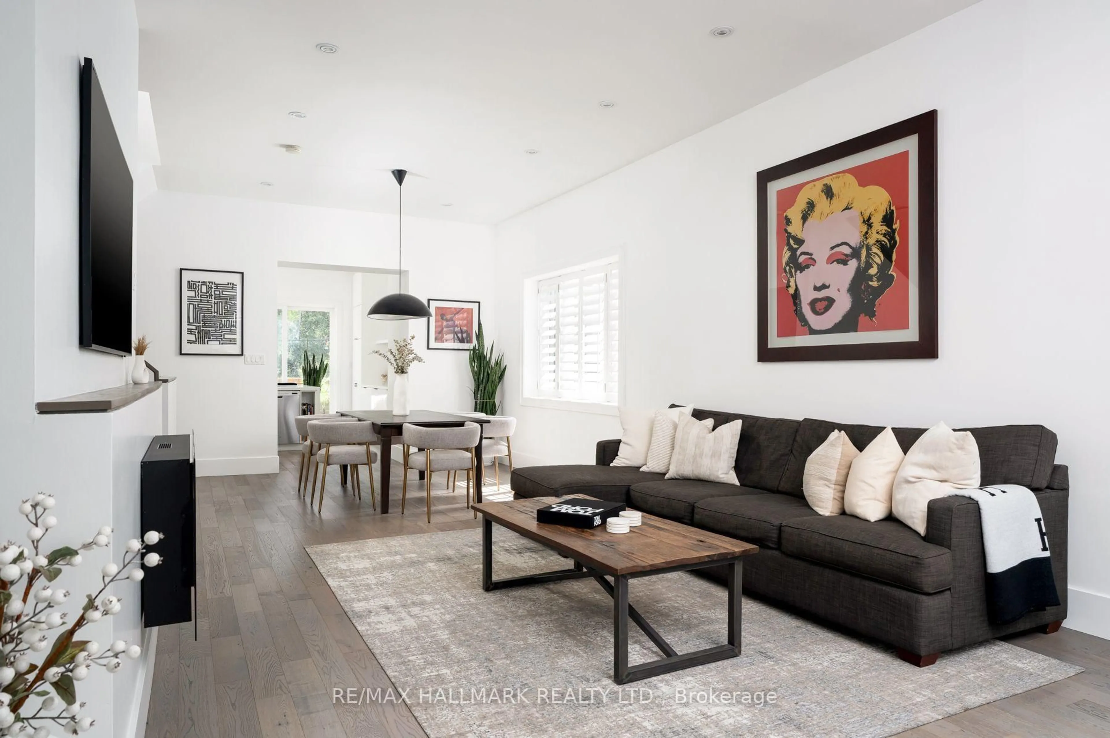 Living room with furniture, unknown for 77 Leroy Ave, Toronto Ontario M4J 4G9