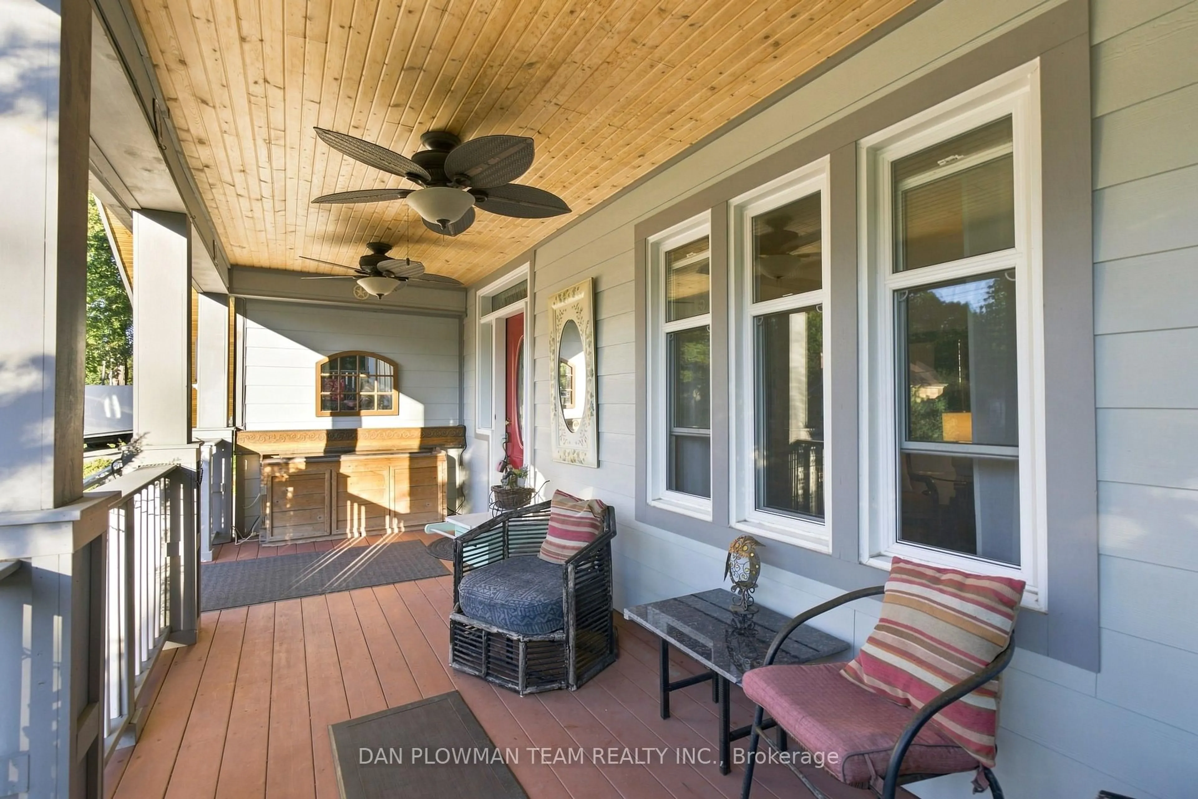 Patio, water/lake/river/ocean view for 519 Kingston Rd, Ajax Ontario L1S 6M1