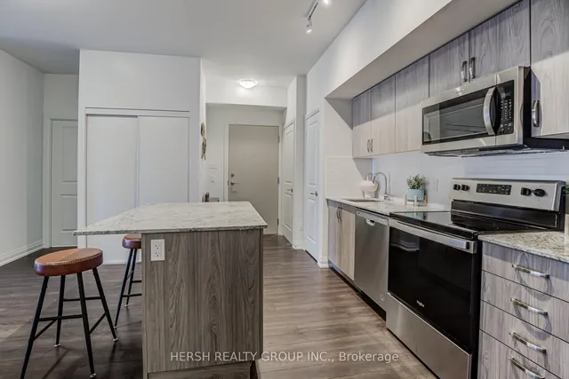 10 Meadowglen Pl #201, Toronto 4
