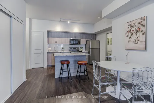 10 Meadowglen Pl #201, Toronto 5