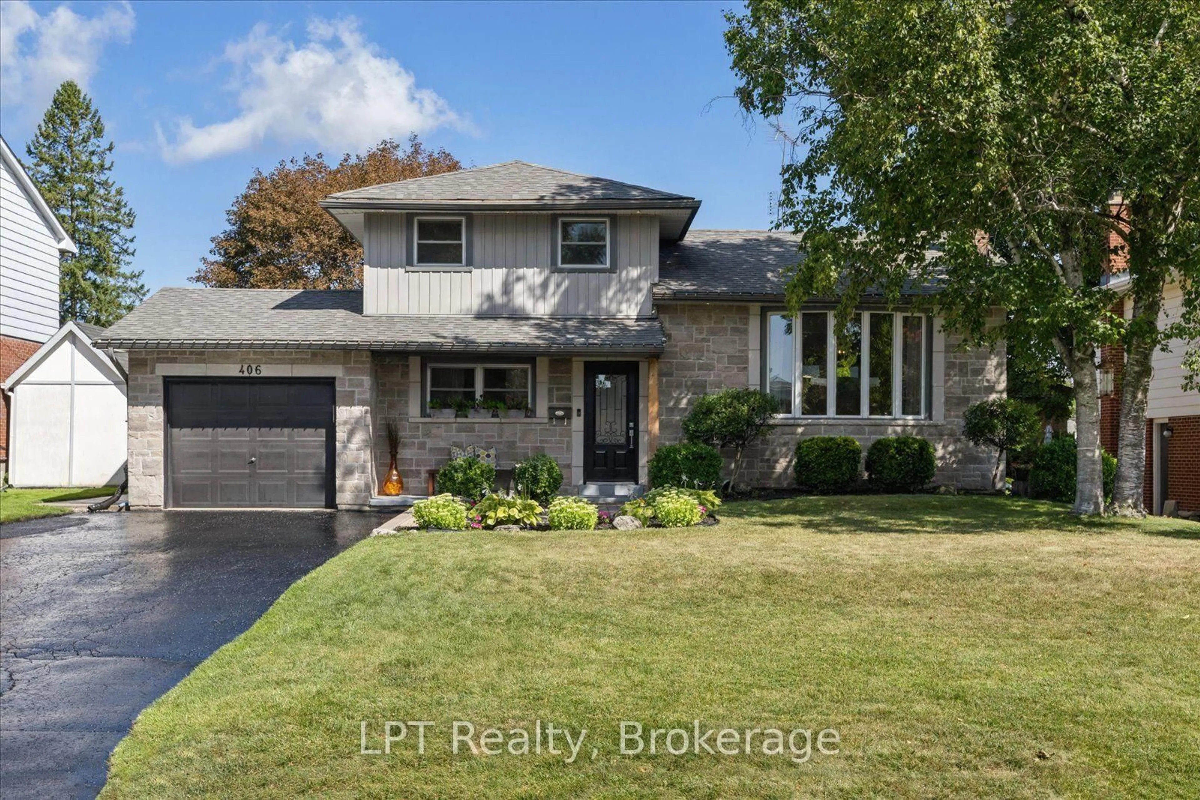 Home with brick exterior material, street for 406 Glenmar Ave, Oshawa Ontario L1J 3J8