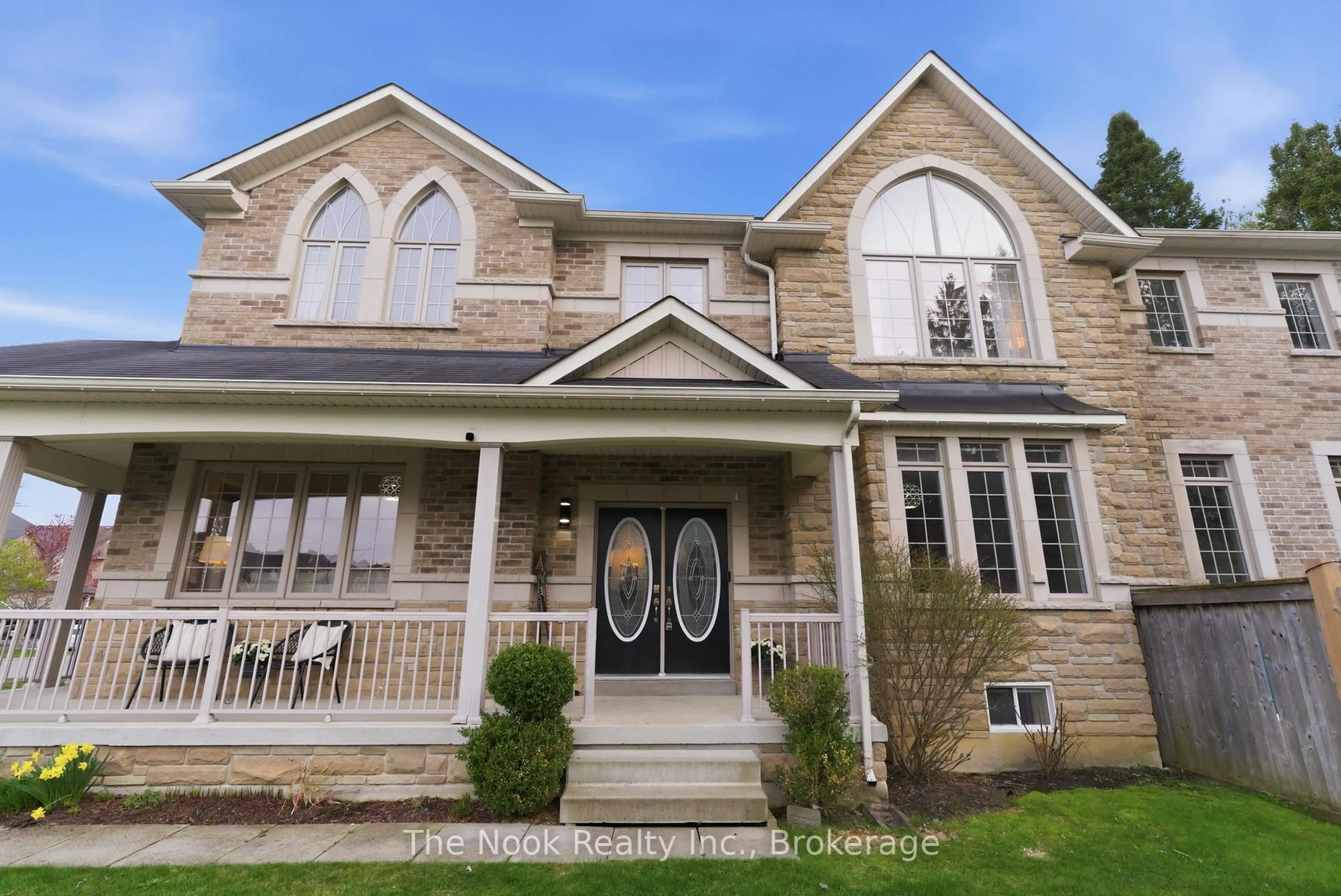 Home with vinyl exterior material, street for 1 Wilbert Hoar Crt, Clarington Ontario L1E 0B2