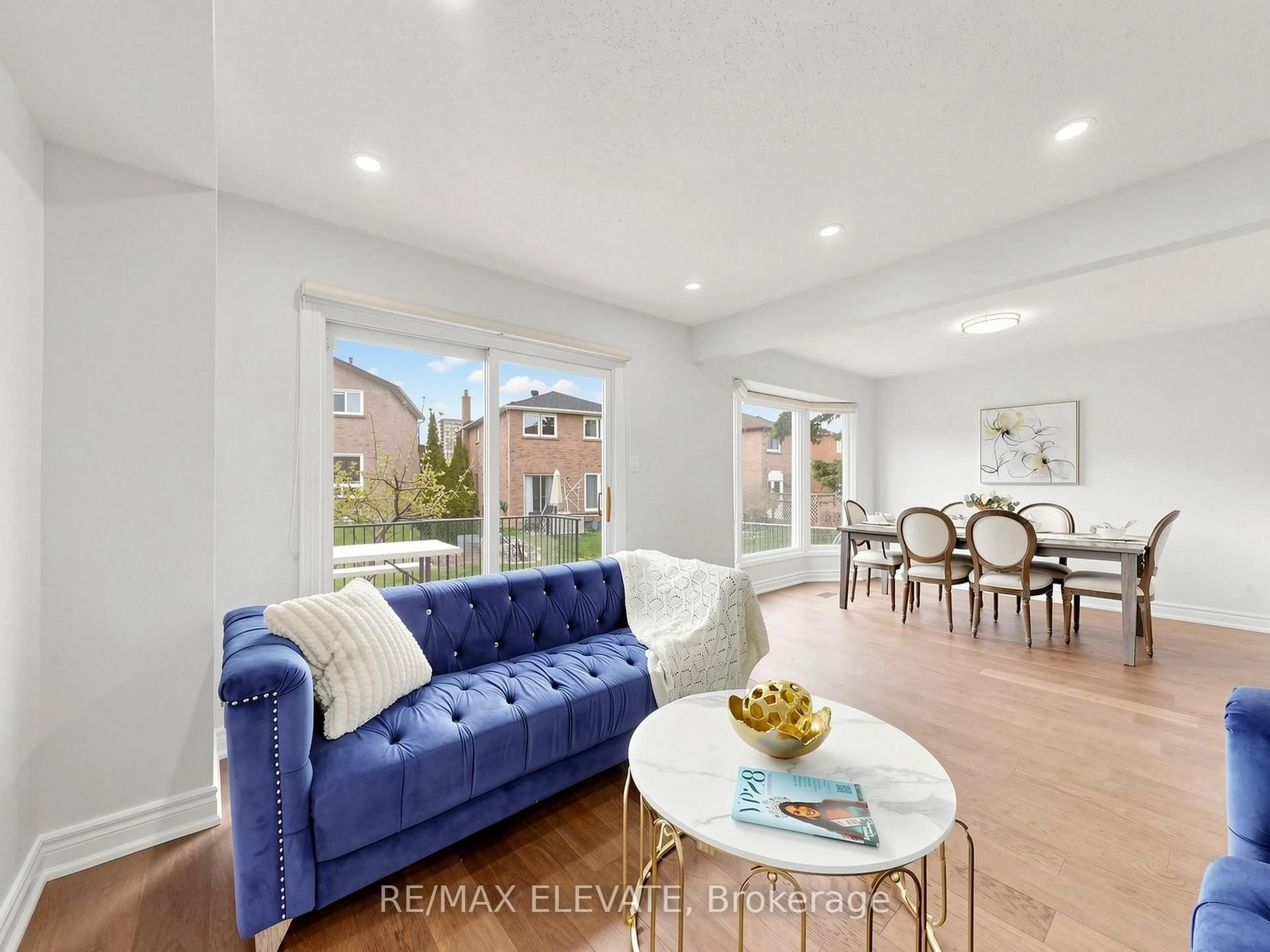 Living room with furniture, ceramic/tile floor for 25 Bethany Leigh Dr, Toronto Ontario M1V 2N6