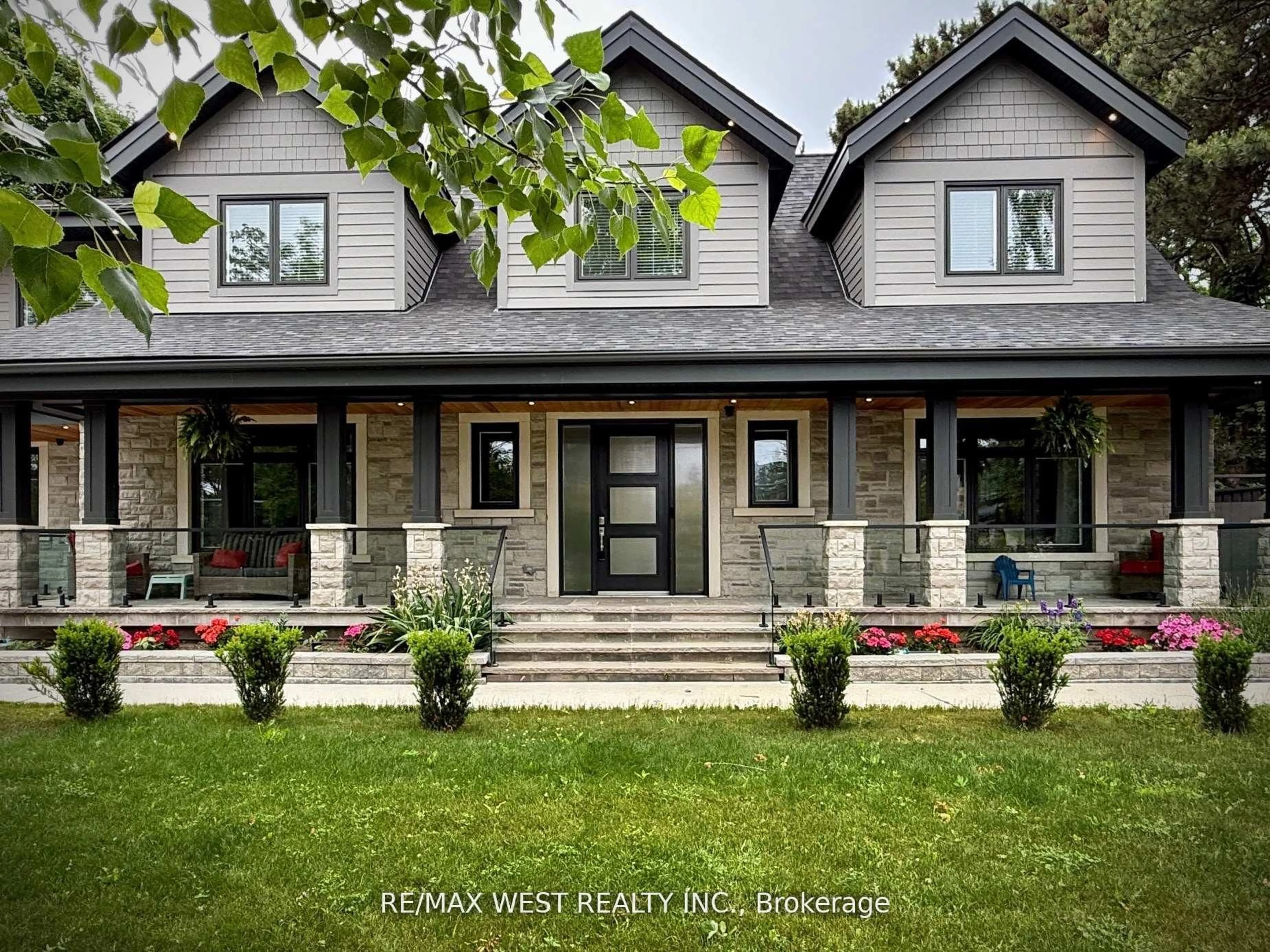 Home with brick exterior material, street for 18 Windy Ridge Dr, Toronto Ontario M1M 1H5