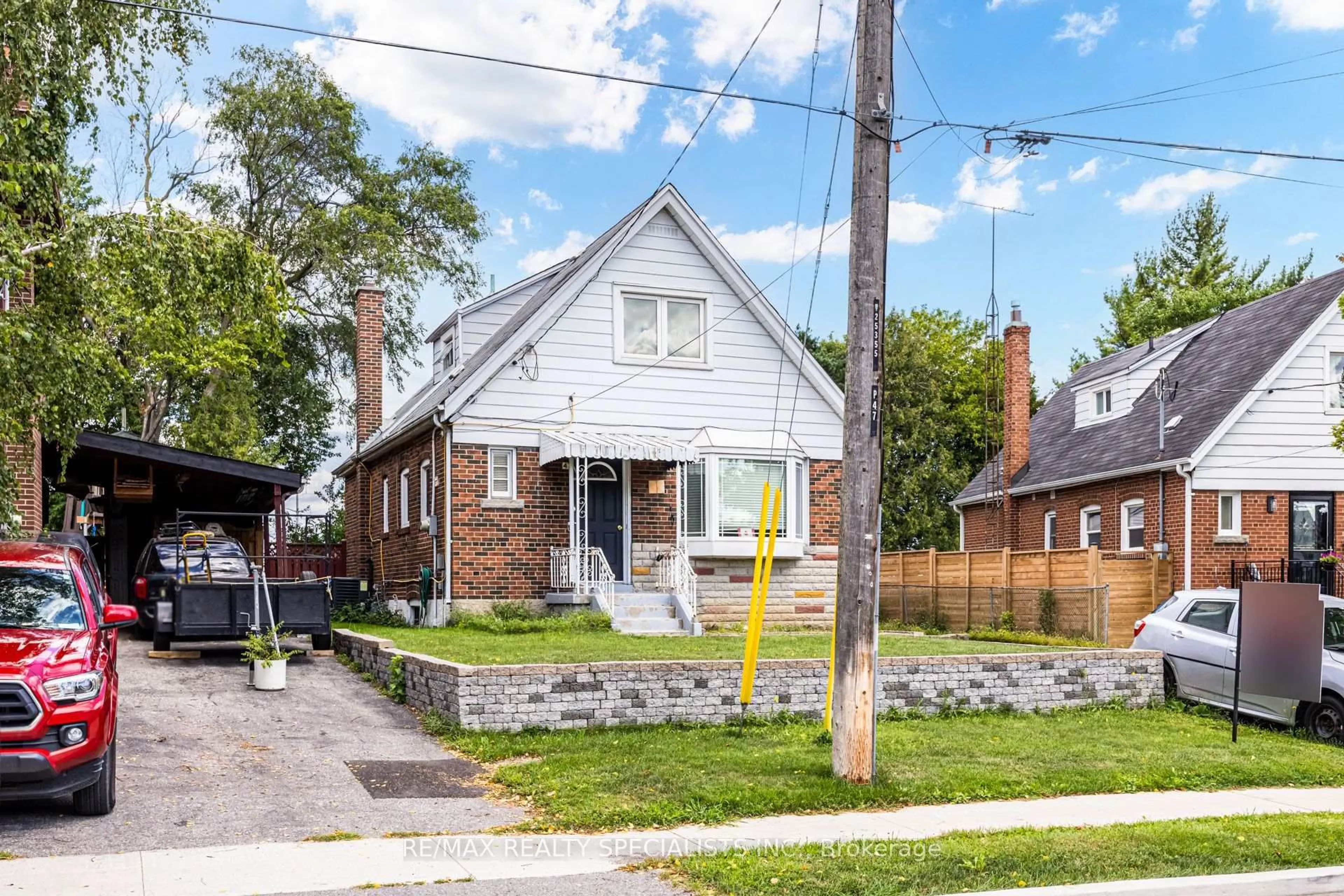 Home with brick exterior material, street for 47 Singleton Rd, Toronto Ontario M1R 1H8