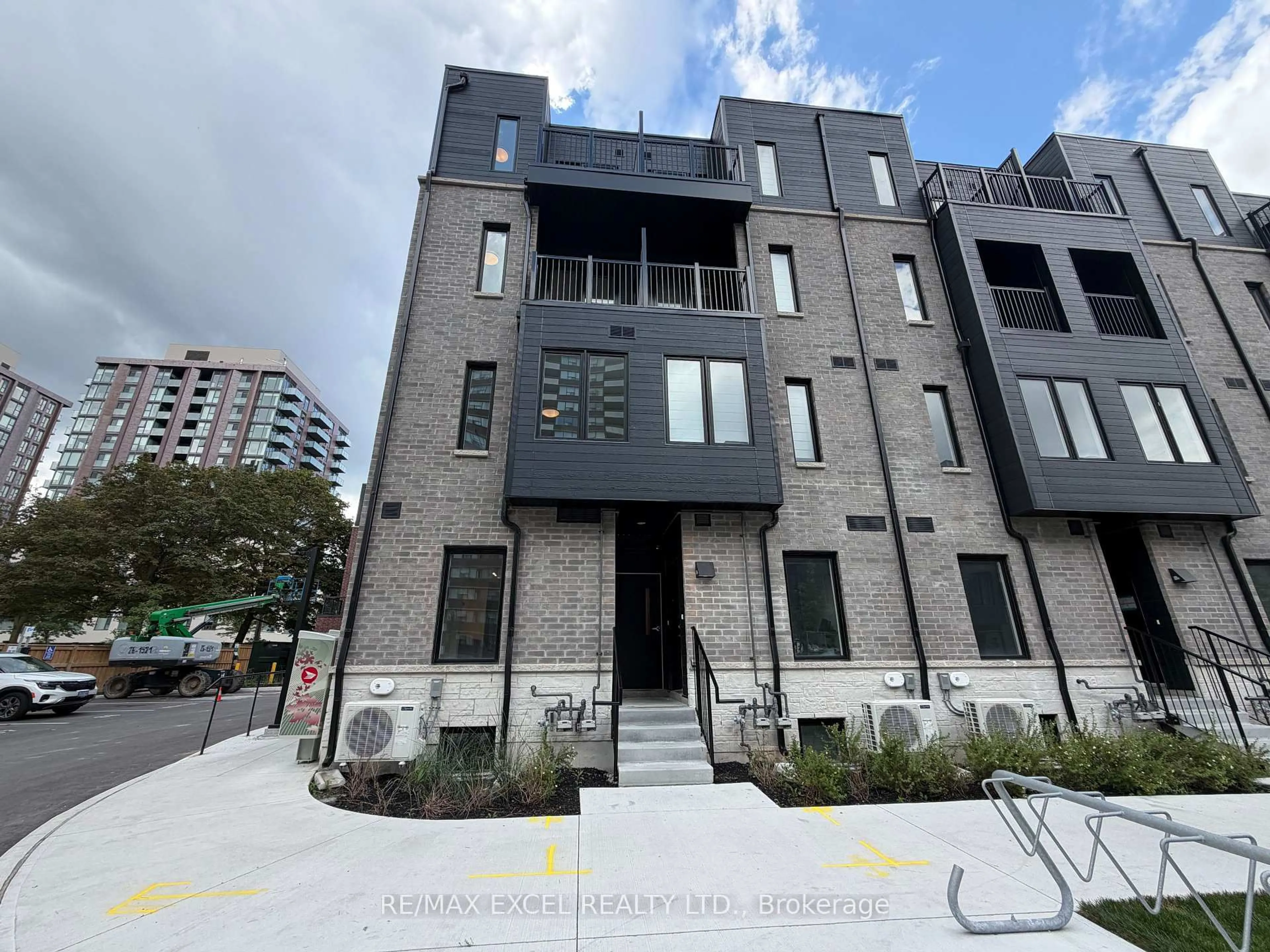 Unknown for 10 CALAMINT Lane #67, Toronto Ontario M1W 2H1