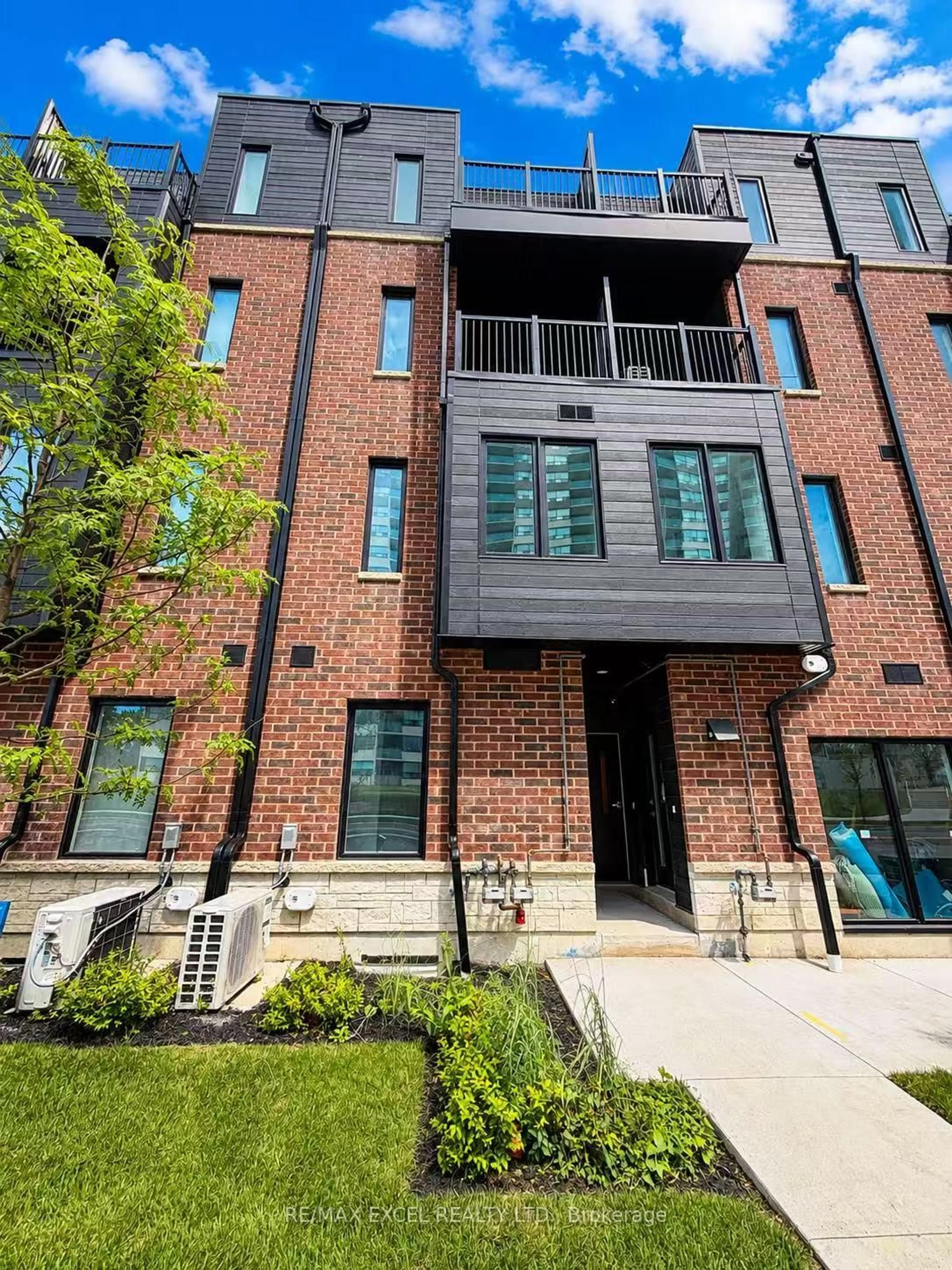 Home with brick exterior material, street for 3069 Pharmacy Ave #10, Toronto Ontario M1W 2H1
