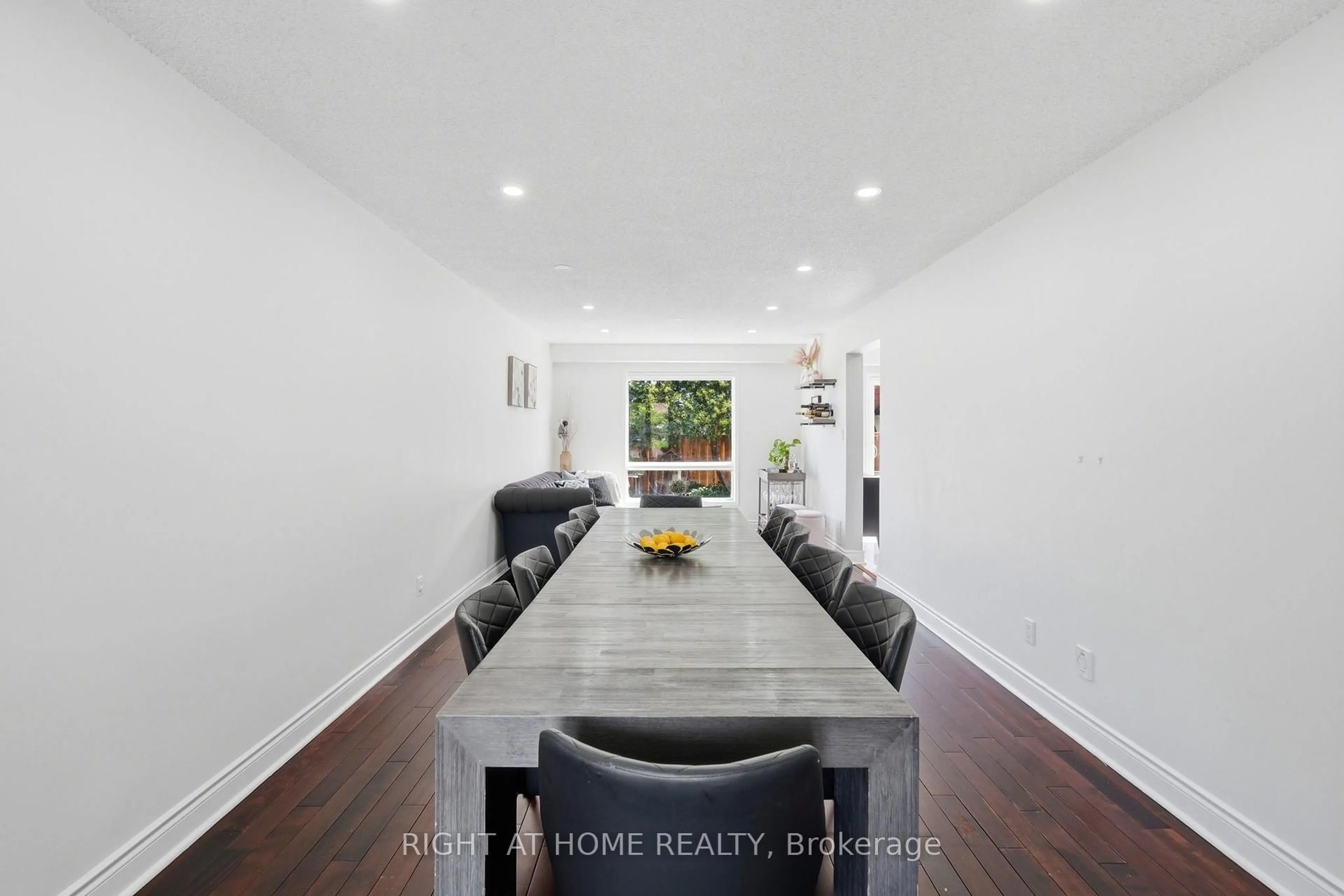 Dining room, unknown for 2295 WILDWOOD Cres, Pickering Ontario L1X 2R8