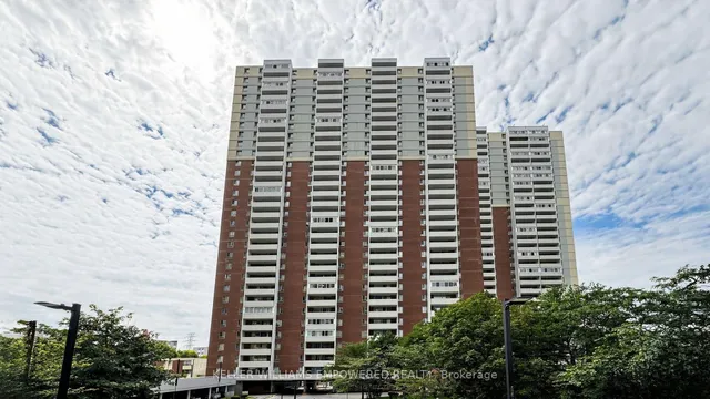 1 Massey Sq #2312, Toronto 2