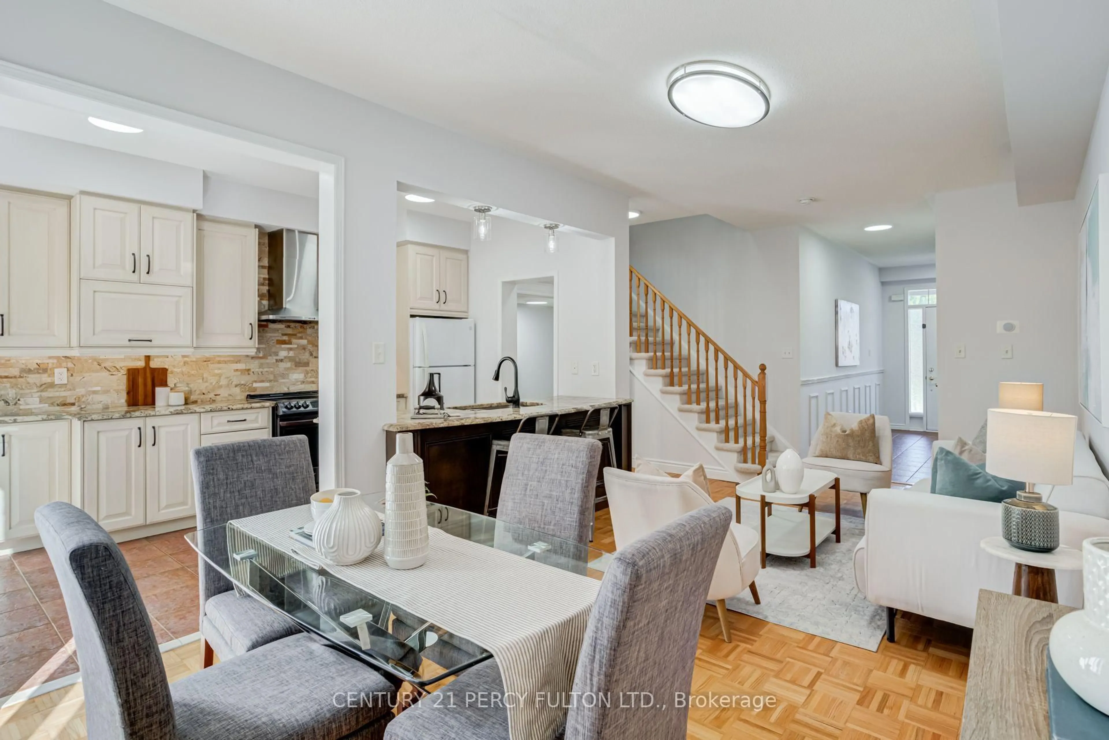 Open concept kitchen, unknown for 366 Strouds Lane, Pickering Ontario L1V 7J2
