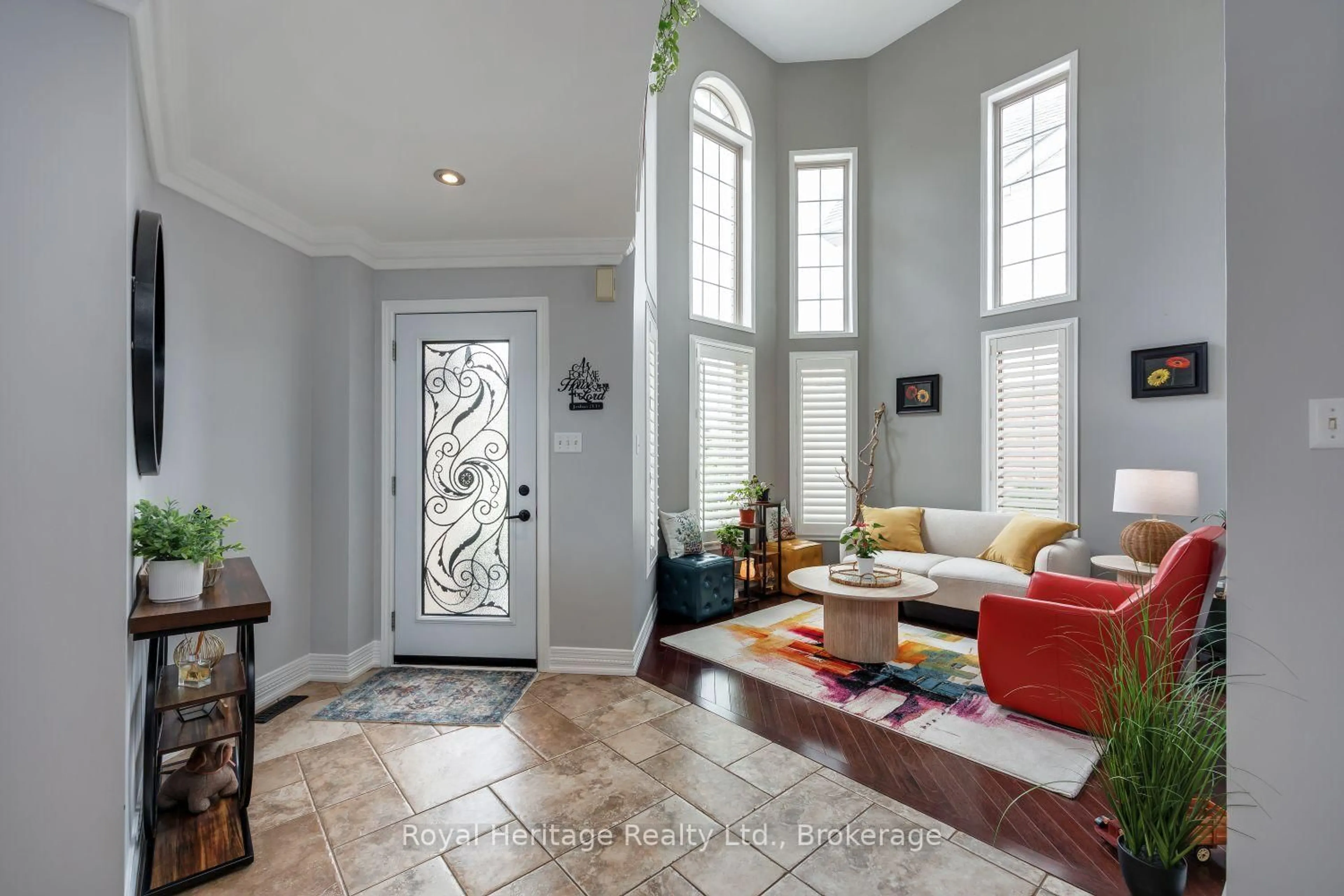 Indoor entryway for 455 Ormond Dr, Oshawa Ontario L1K 2L8