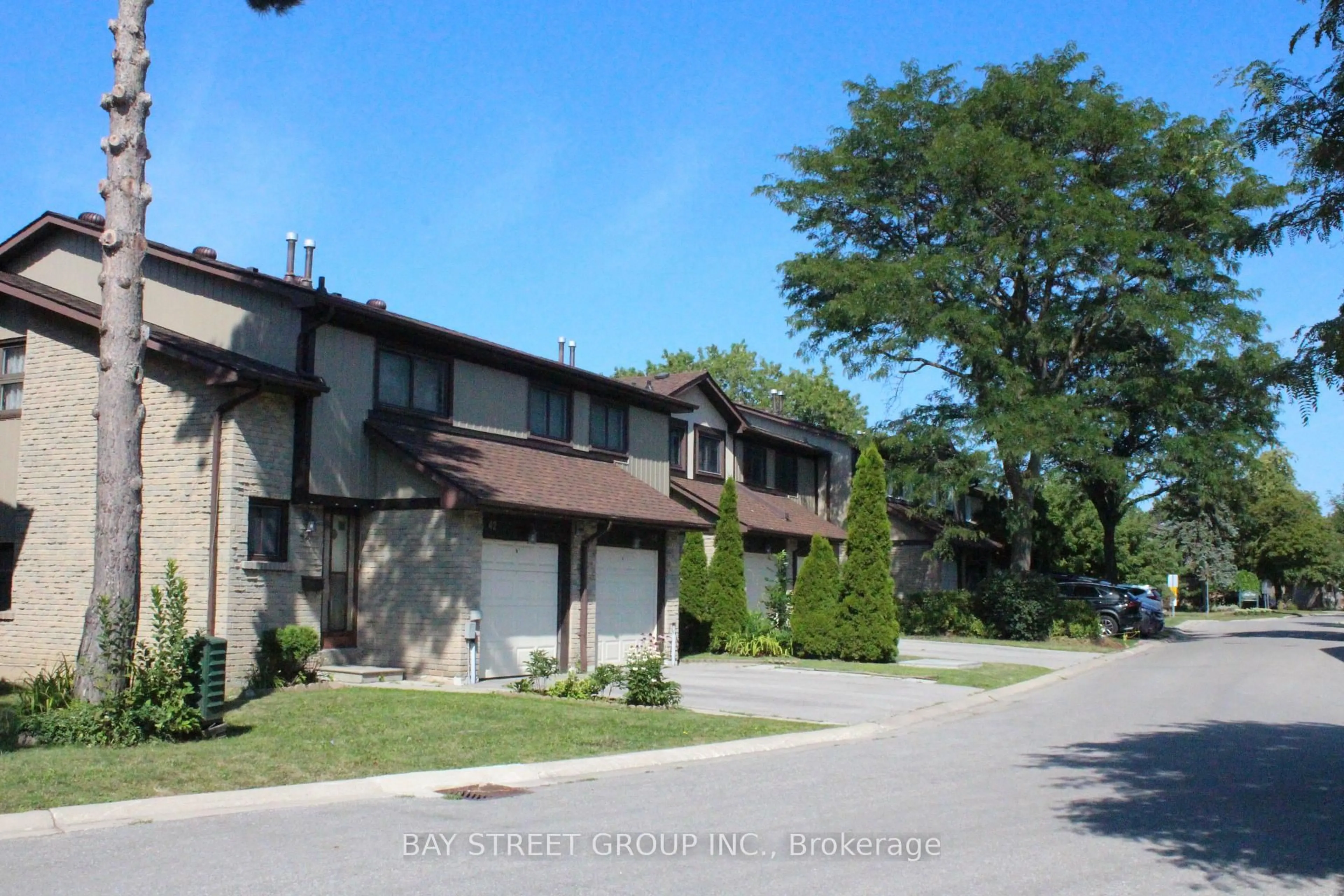 Patio, street for 29 Fundy Bay Blvd #44, Toronto Ontario M1W 3A2