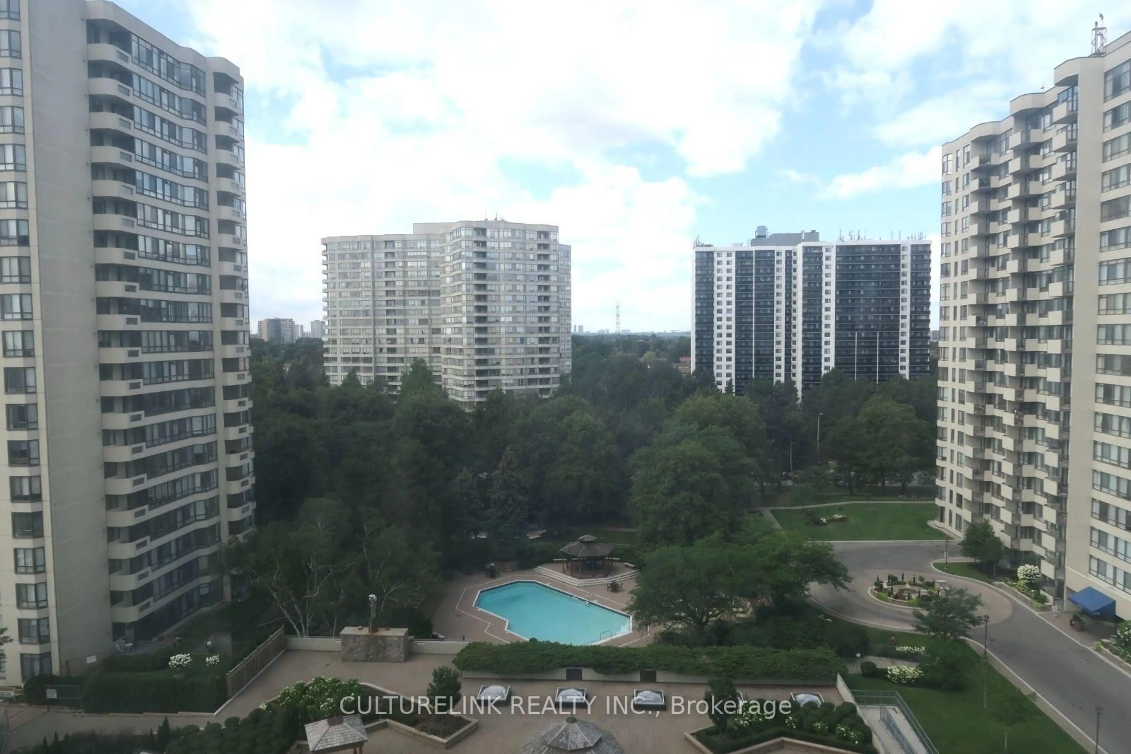 Pool for 255 Bamburgh Circ #1005, Toronto Ontario M1W 3T6