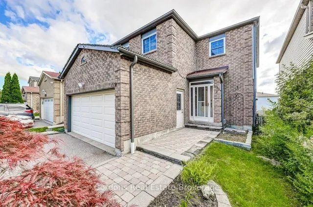 2013 Shay Dr, Pickering 2