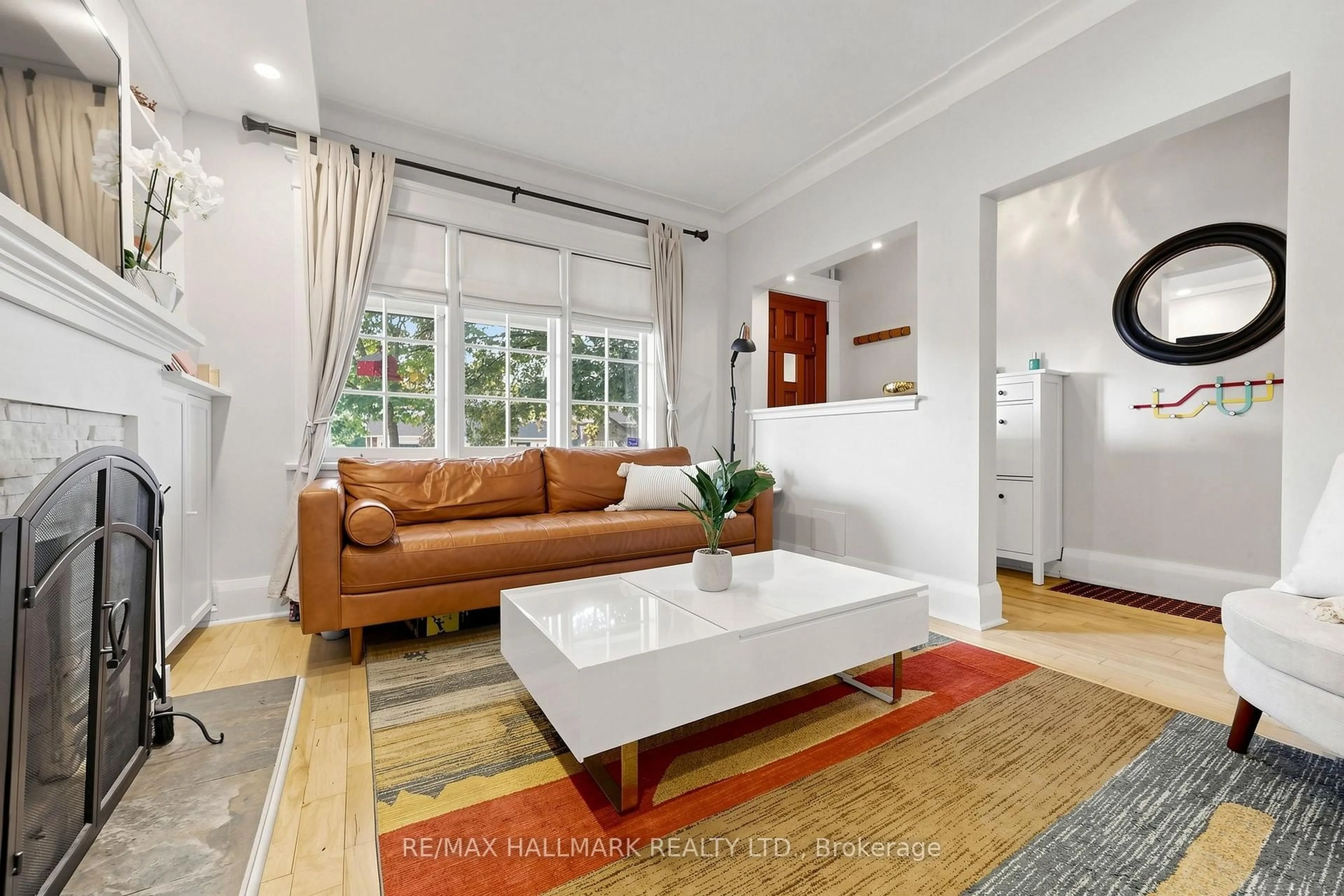 Living room with furniture, unknown for 47 Glenmore Rd, Toronto Ontario M4L 3M2
