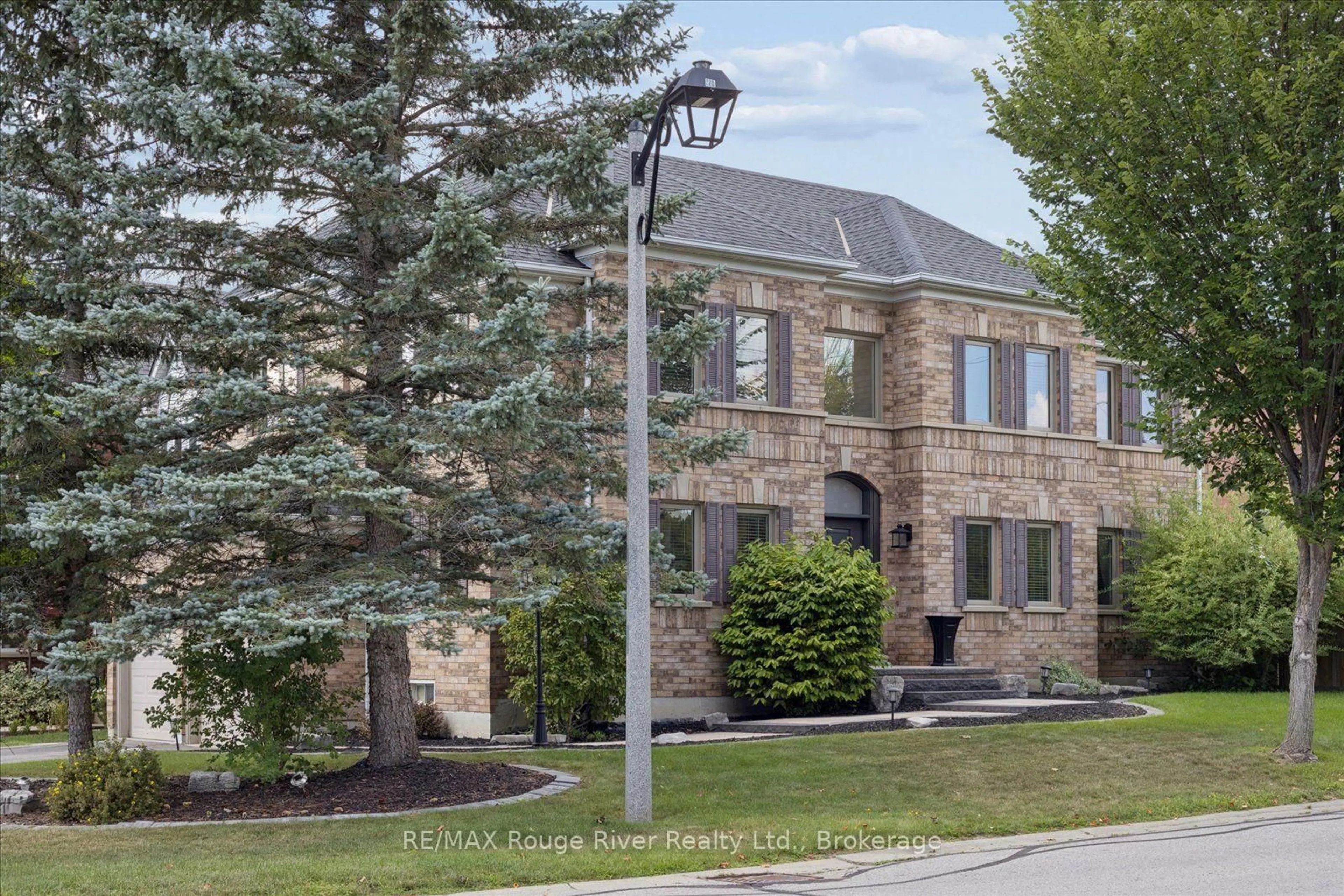 Home with brick exterior material, street for 10 Windbreak Cres, Whitby Ontario L1P 1P8
