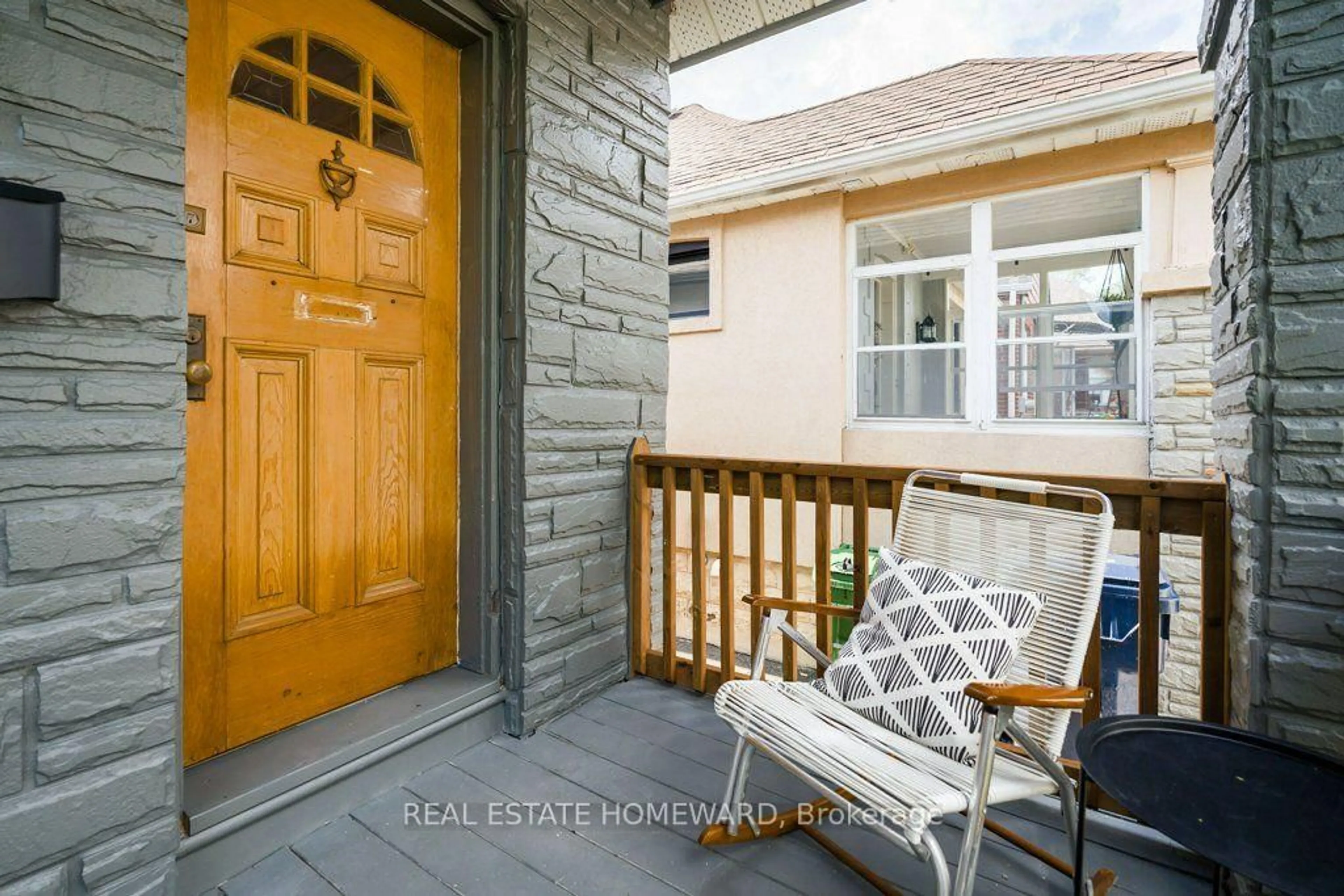 Patio, street for 94 Wiley Ave, Toronto Ontario M4J 3W6