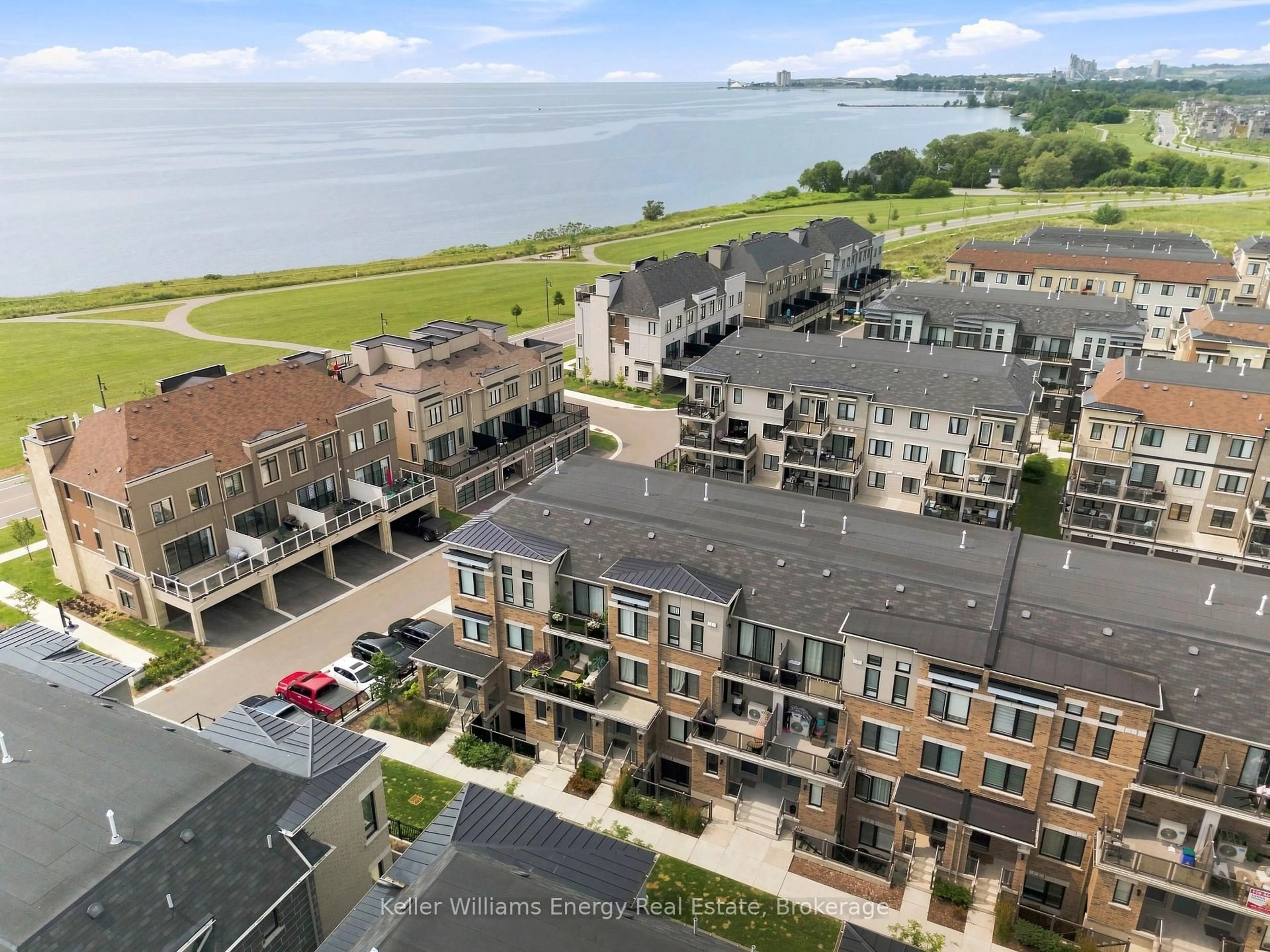 A pic from outside/outdoor area/front of a property/back of a property/a pic from drone, water/lake/river/ocean view for 29C Lookout Dr, Clarington Ontario L1C 7G1
