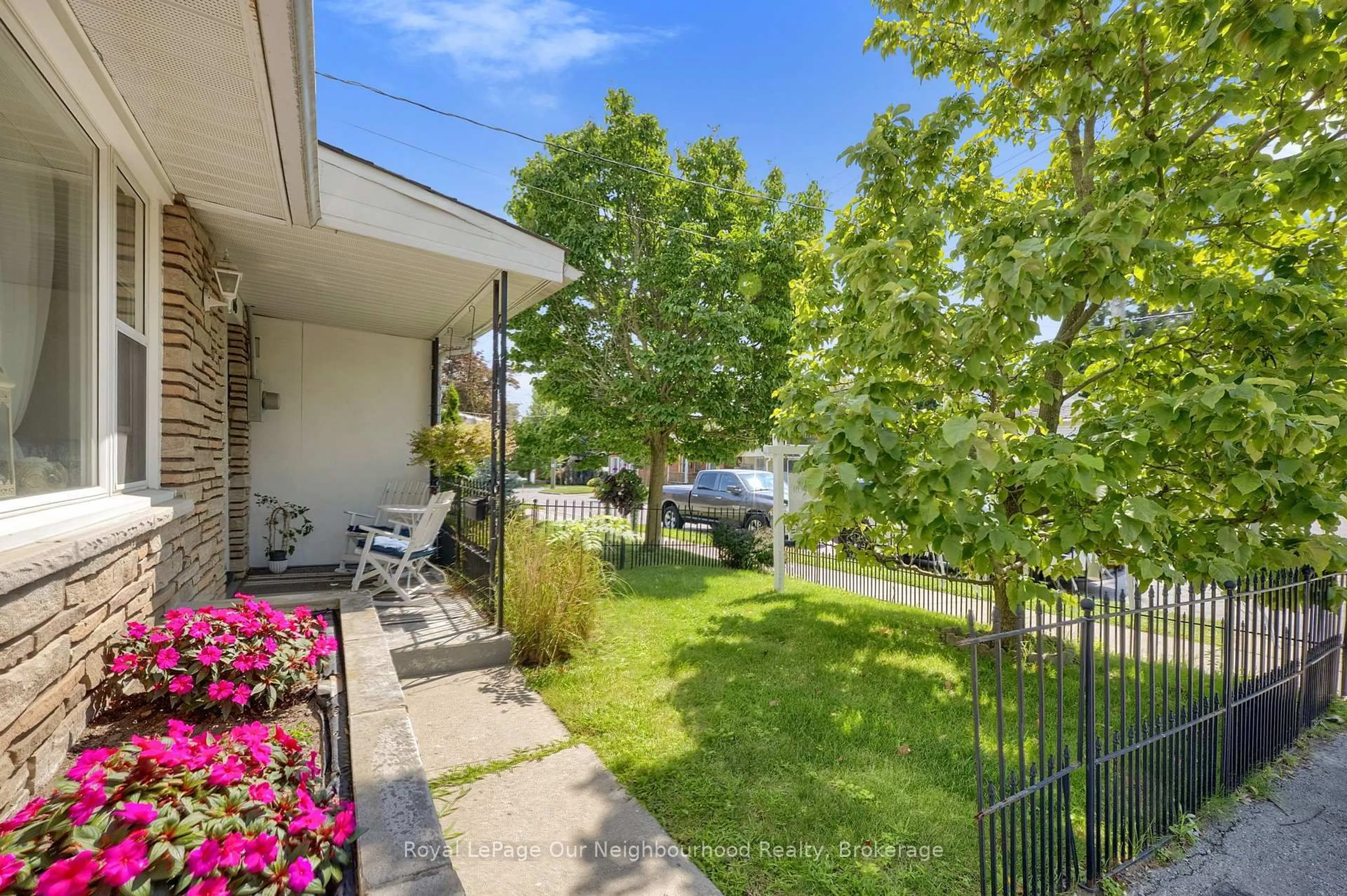 Unknown for 66 Wellington St, Clarington Ontario L1C 1V5