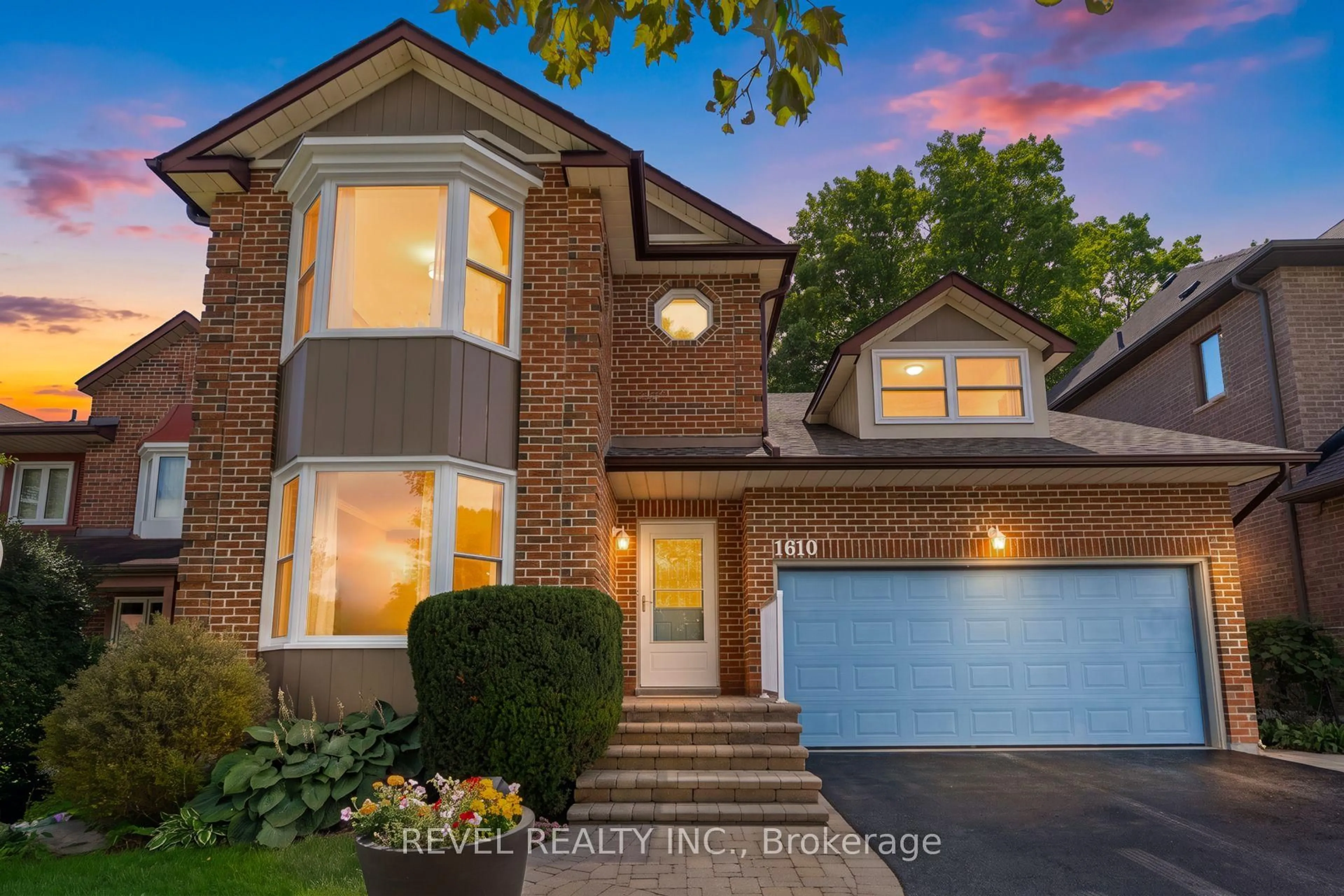 Home with brick exterior material, street for 1610 Heathside Cres, Pickering Ontario L1V 5W7