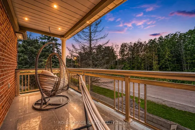 1592 Harrowsmith Crt, Pickering 5