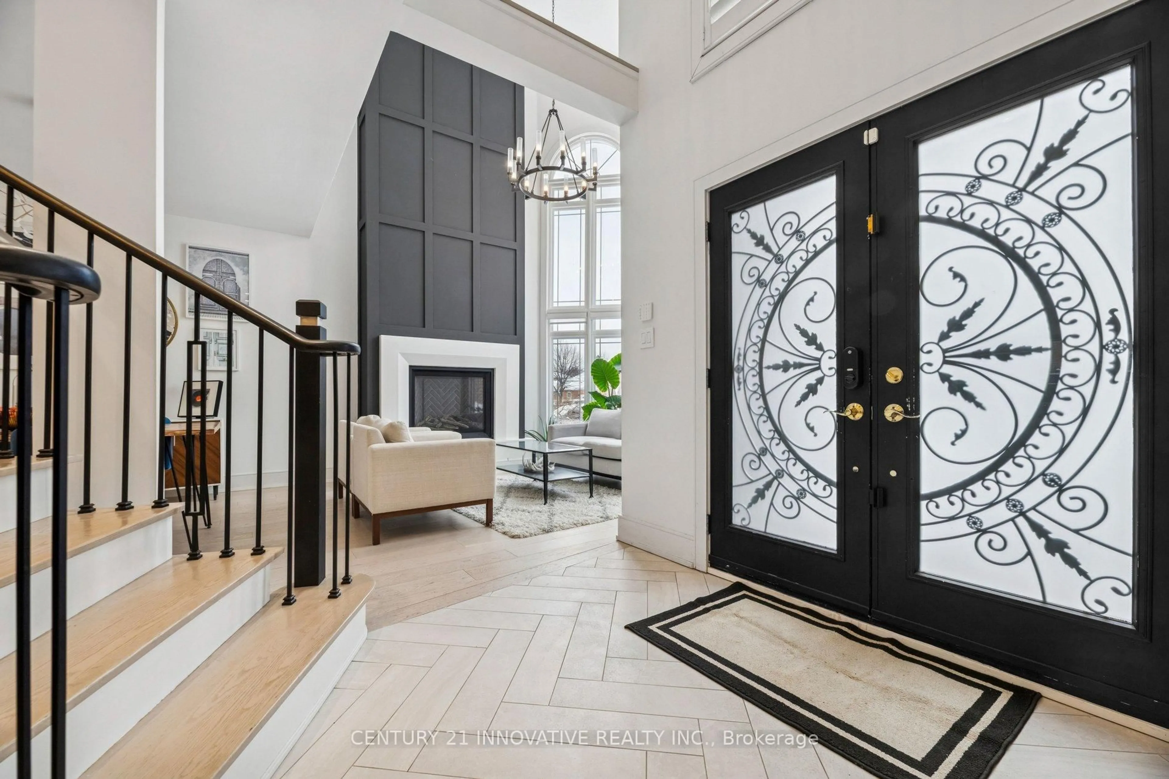Indoor entryway for 6 Devonridge Cres, Toronto Ontario M1C 5B1