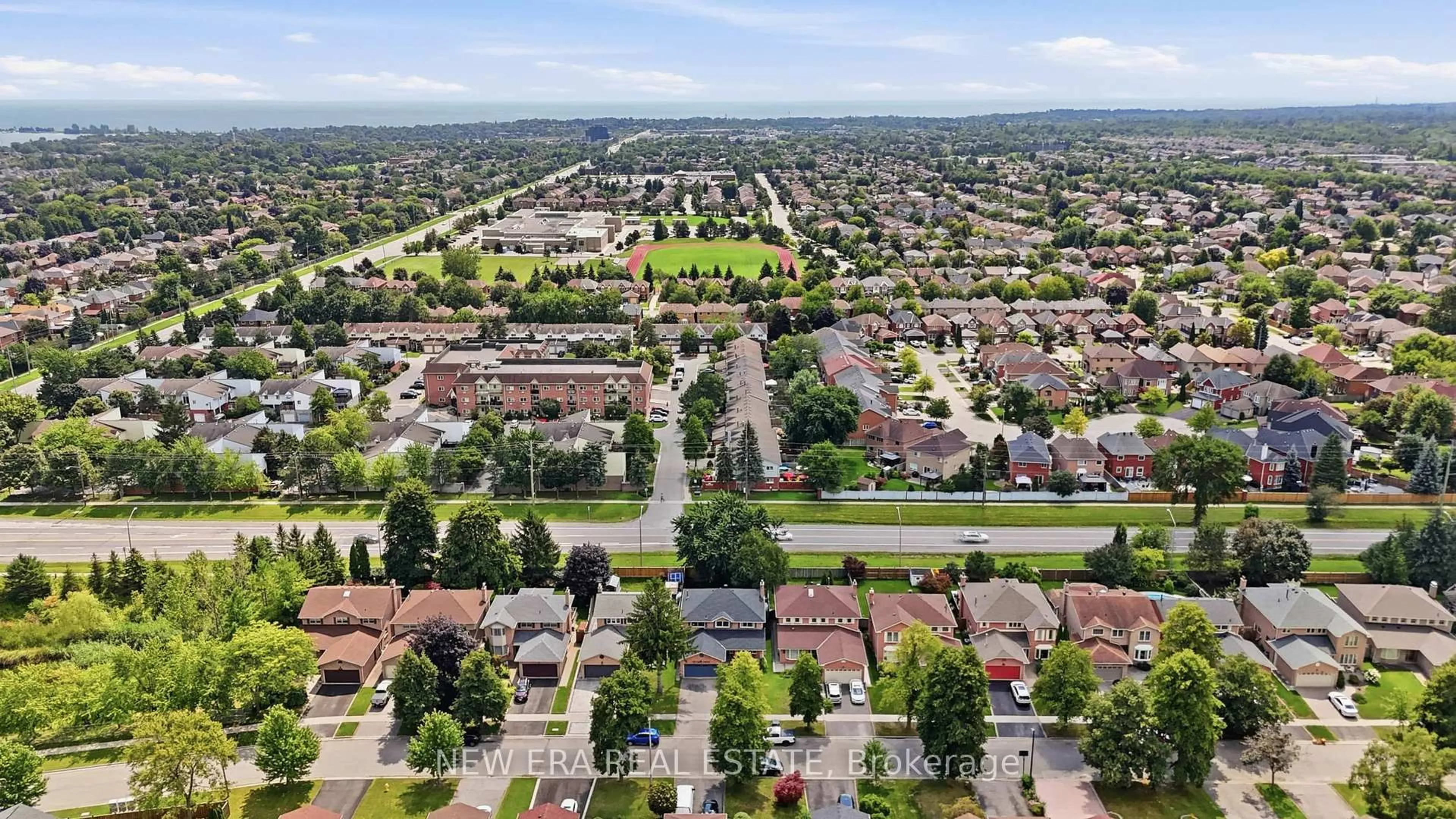 A pic from outside/outdoor area/front of a property/back of a property/a pic from drone, street for 630 Cognac Cres, Pickering Ontario L1X 1L9