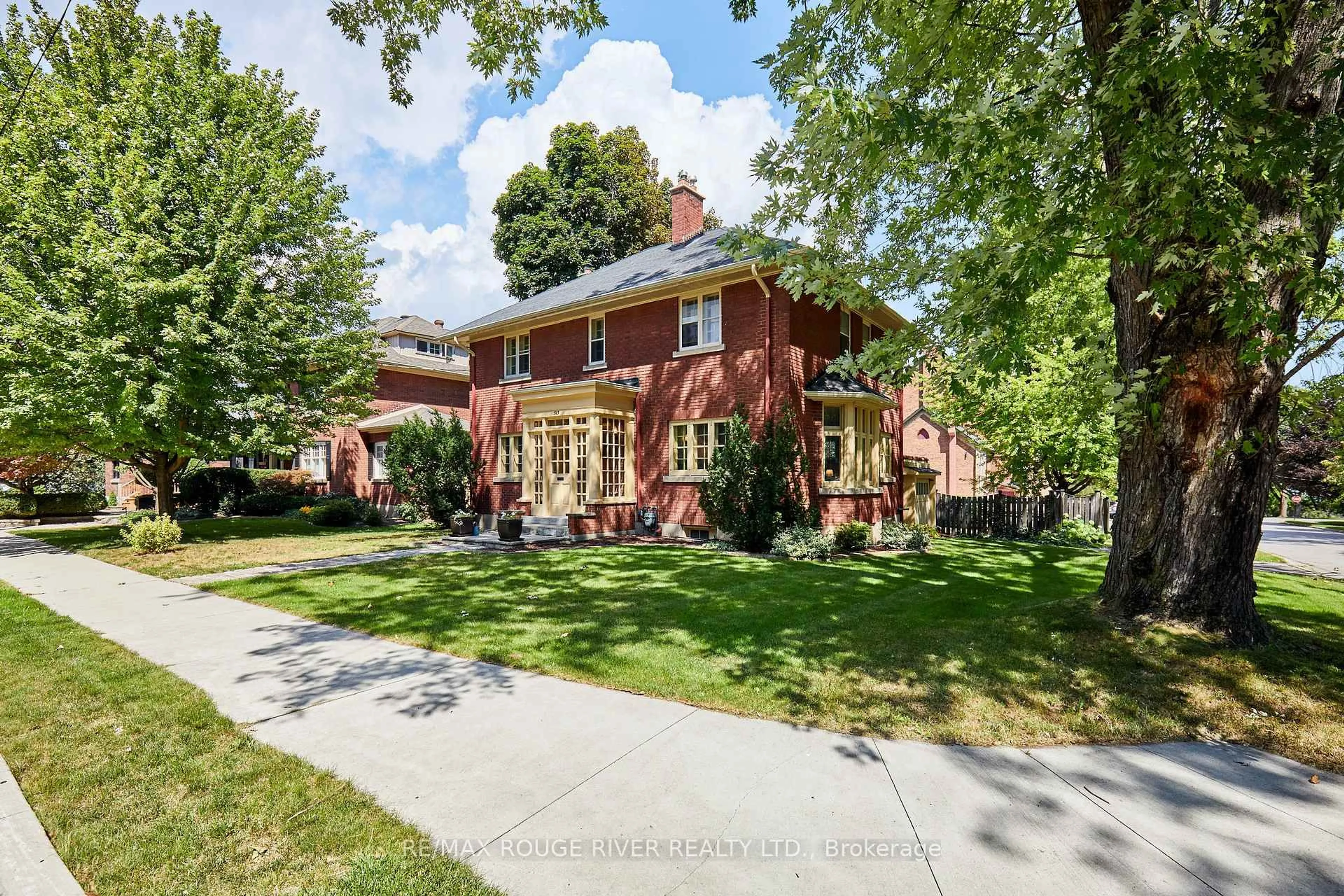 Home with brick exterior material, street for 513 Centre St, Whitby Ontario L1N 4W5