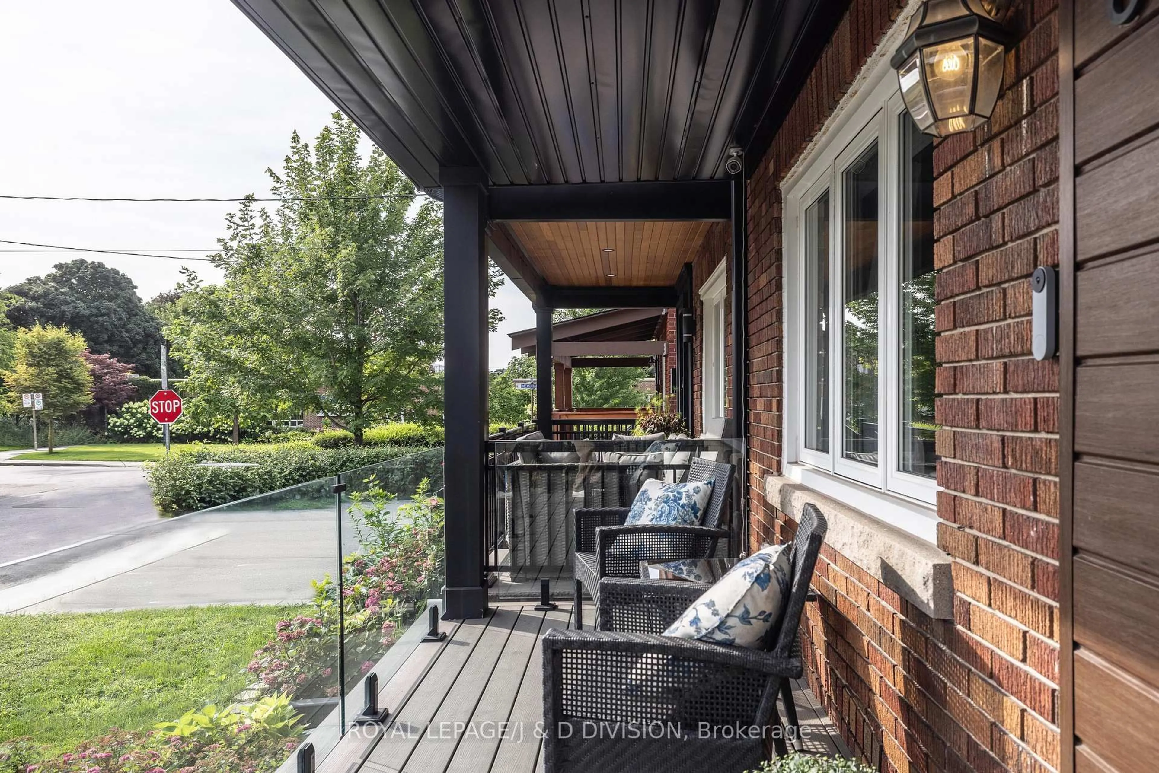Patio, street for 6 Lankin Blvd, Toronto Ontario M4J 4W8