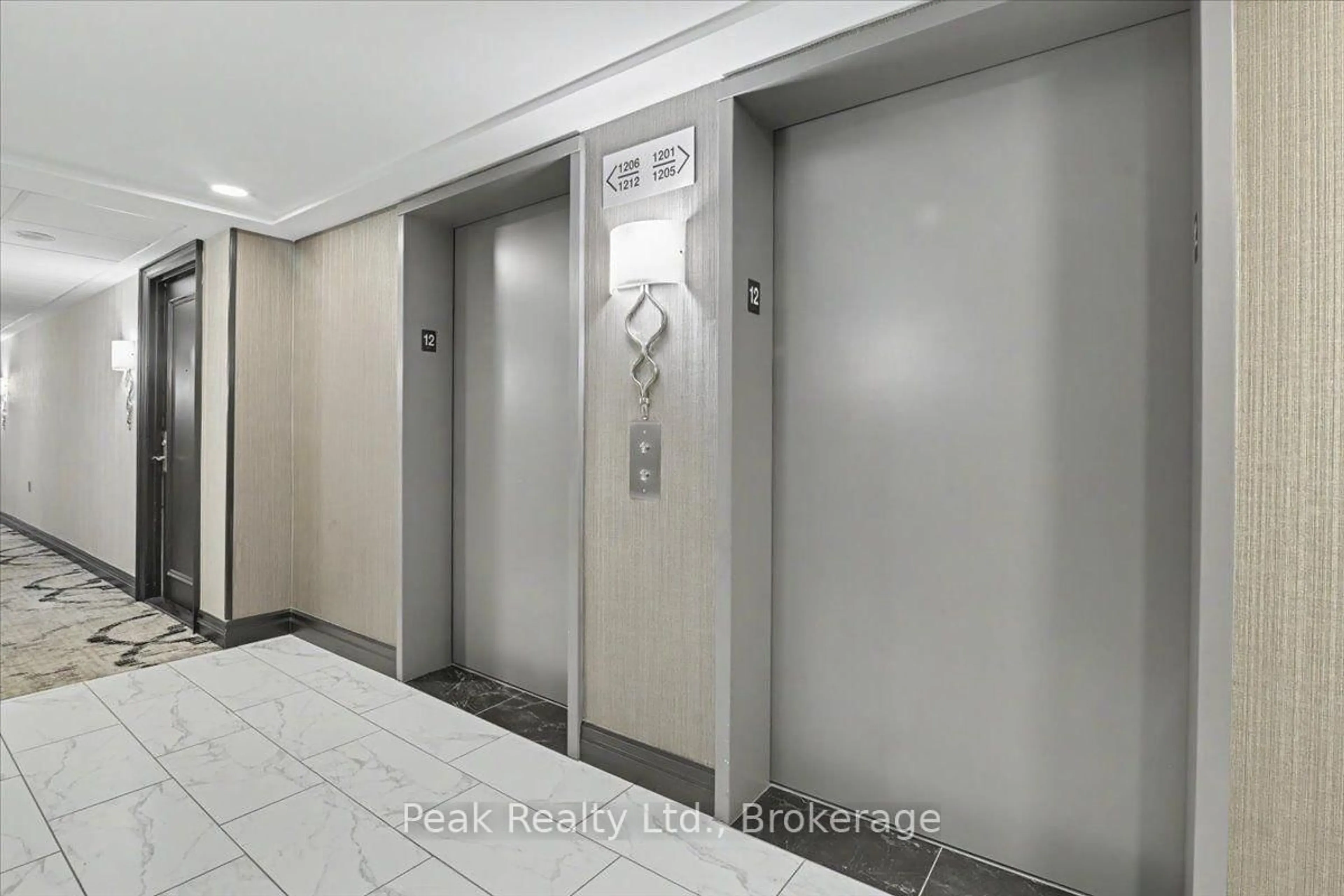 Indoor foyer for 61 Town Centre Crt #1201, Toronto Ontario M1P 5C5