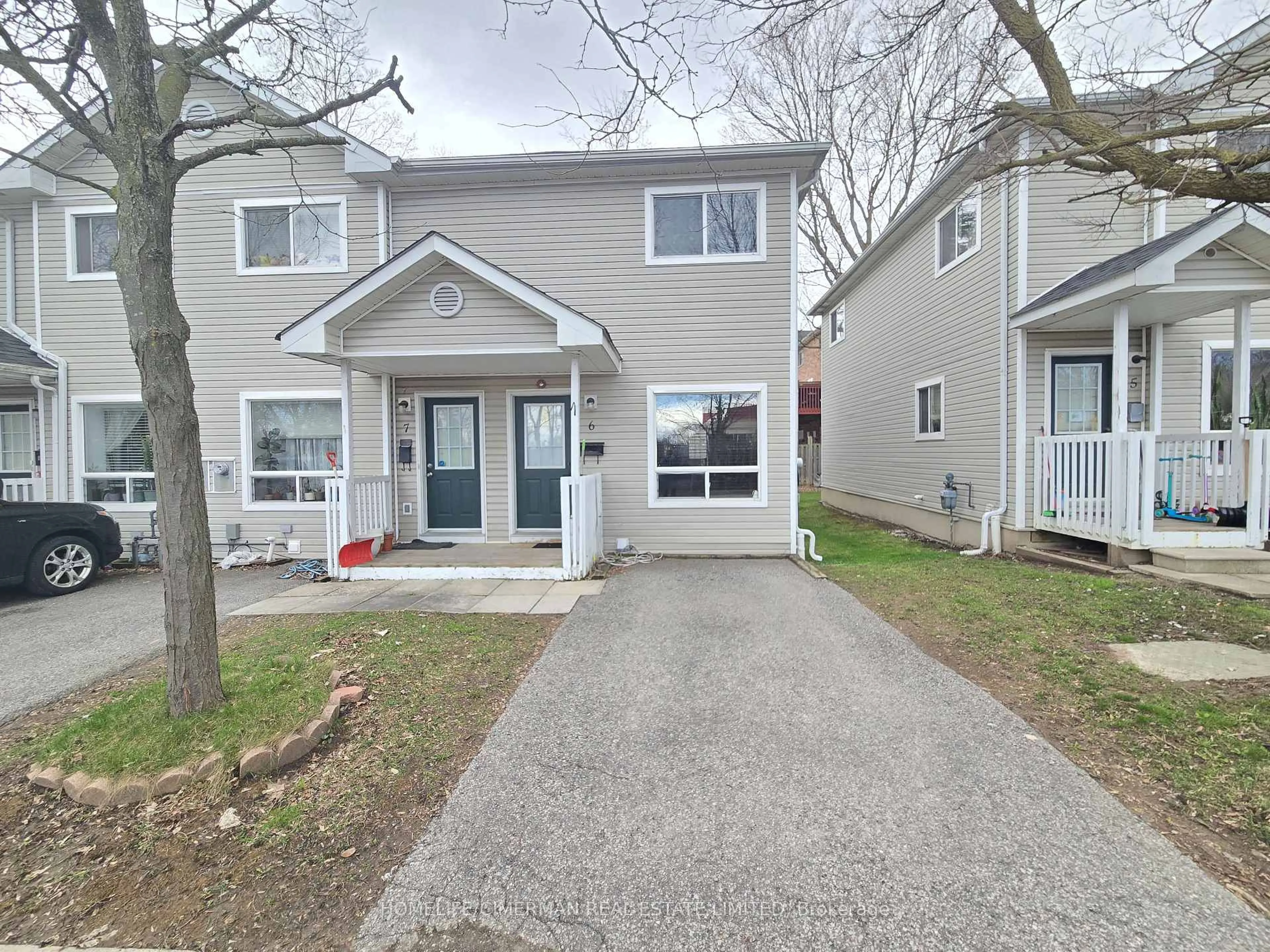 Unknown for 4277 Lawrence Ave #6, Toronto Ontario M1E 2S8