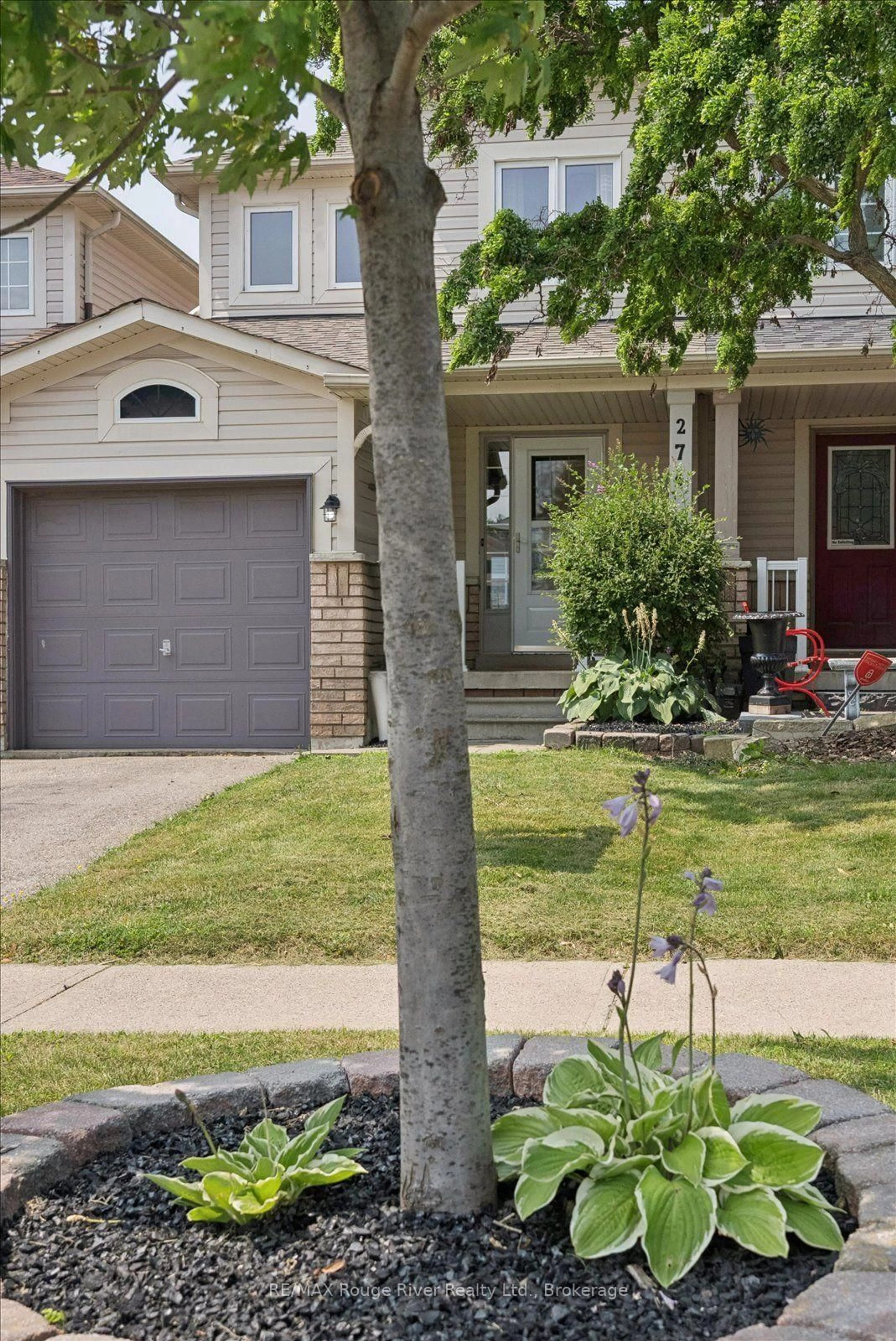 Home with brick exterior material, street for 274 Swindells St, Clarington Ontario L1C 5G7