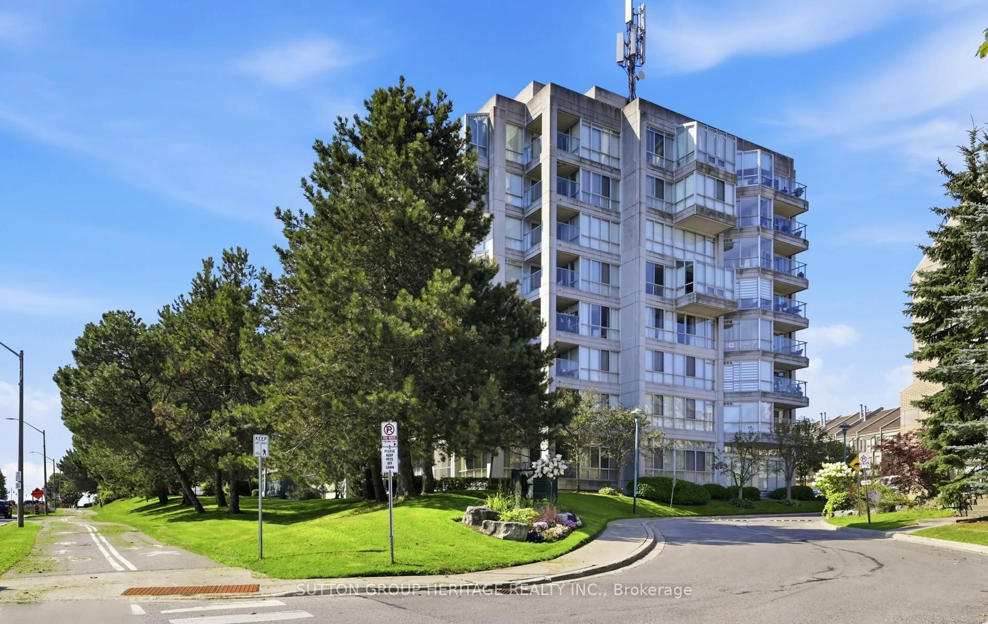 Unknown for 25 Cumberland Lane #514, Ajax Ontario L1S 7K1