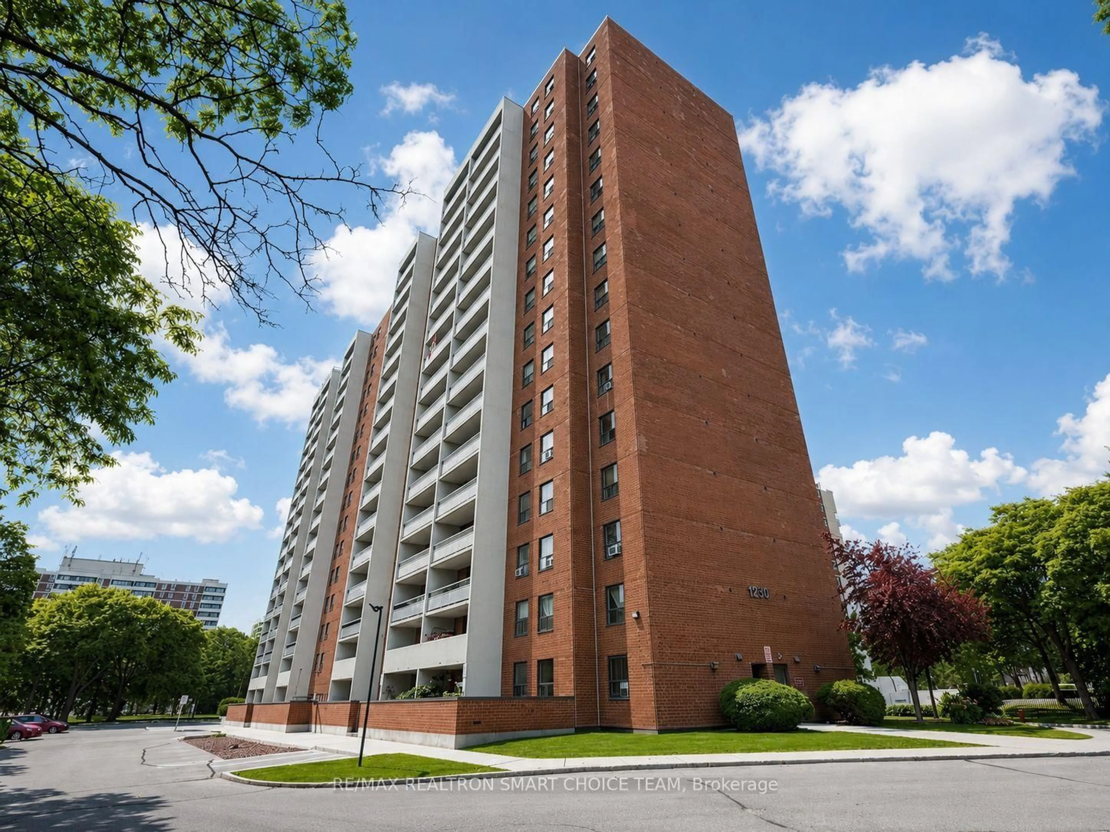 Home with brick exterior material, unknown for 1250 Bridletowne Circ #907, Toronto Ontario M1W 2V1