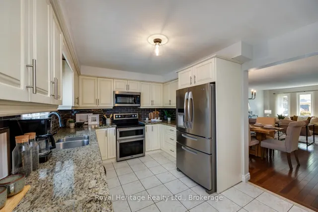 16 Donald Wilson St, Whitby 5