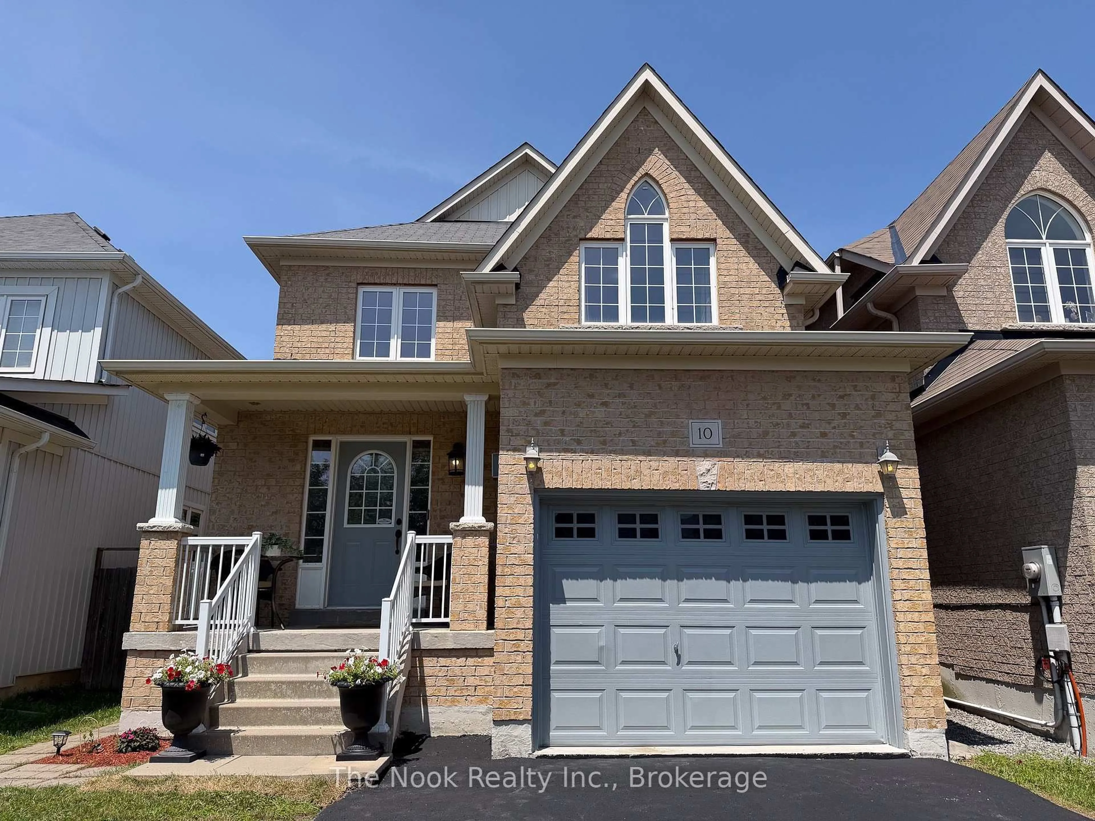 Home with brick exterior material, street for 10 Broome Ave, Clarington Ontario L1E 0B1