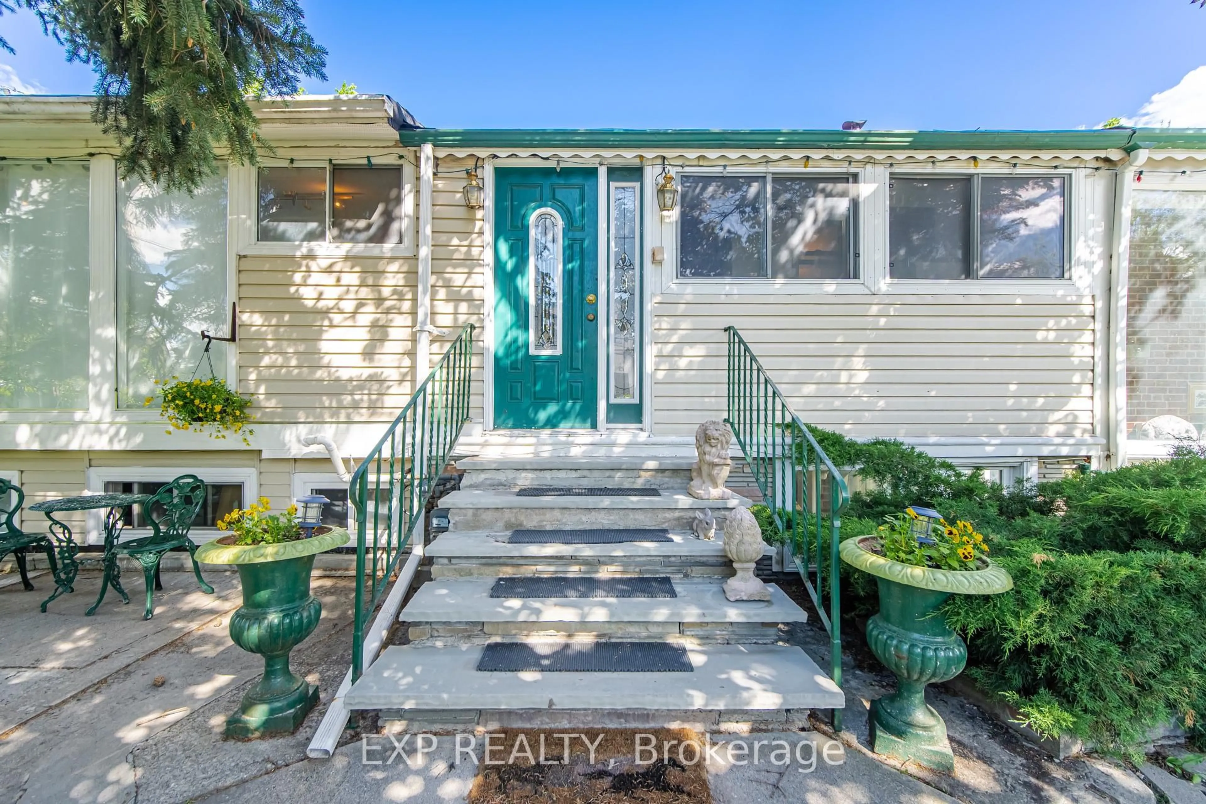 Unknown for 43 Ridgemoor Ave, Toronto Ontario M1N 1M5