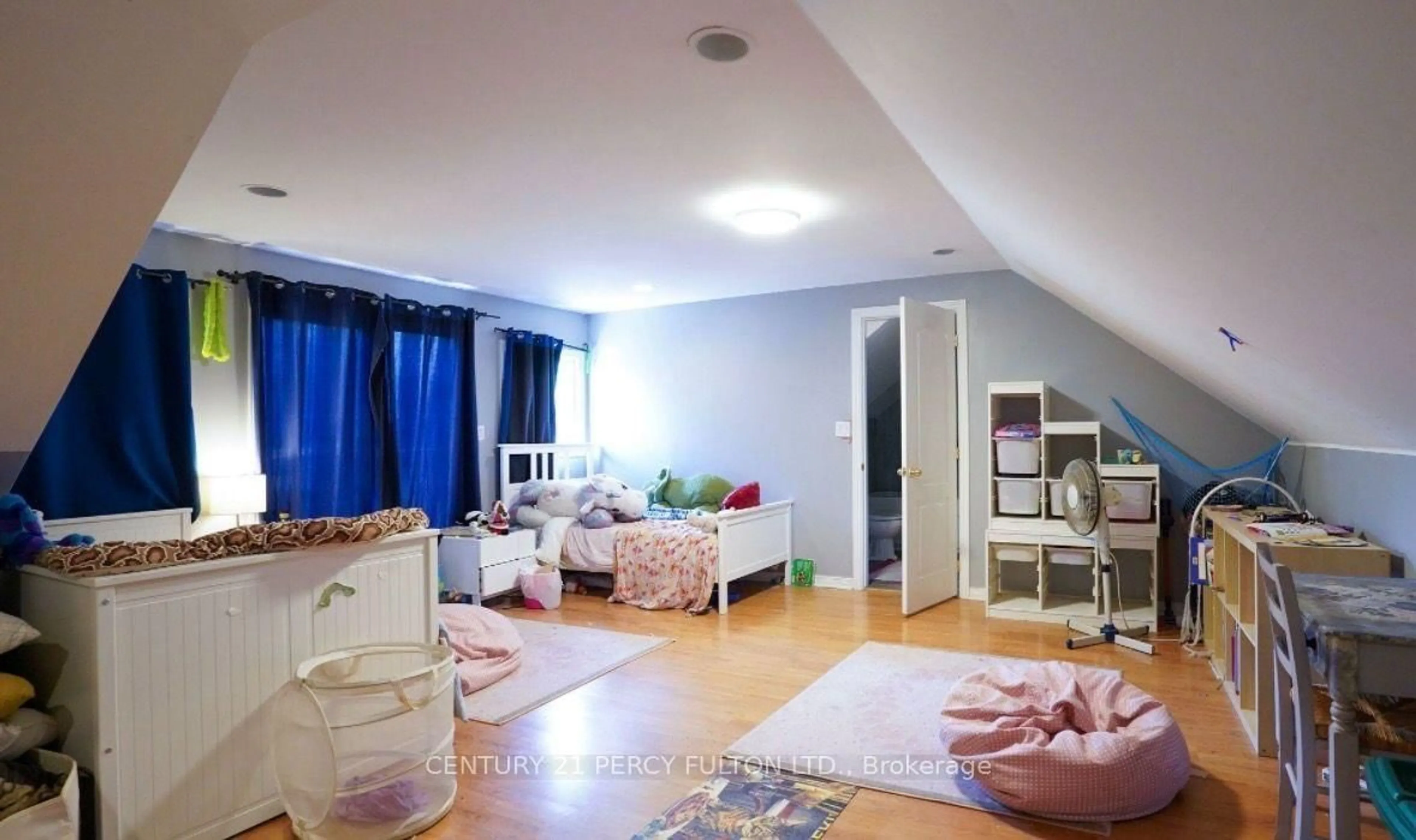 A pic of a room for 1889 Taunton Rd, Clarington Ontario L0B 1M0