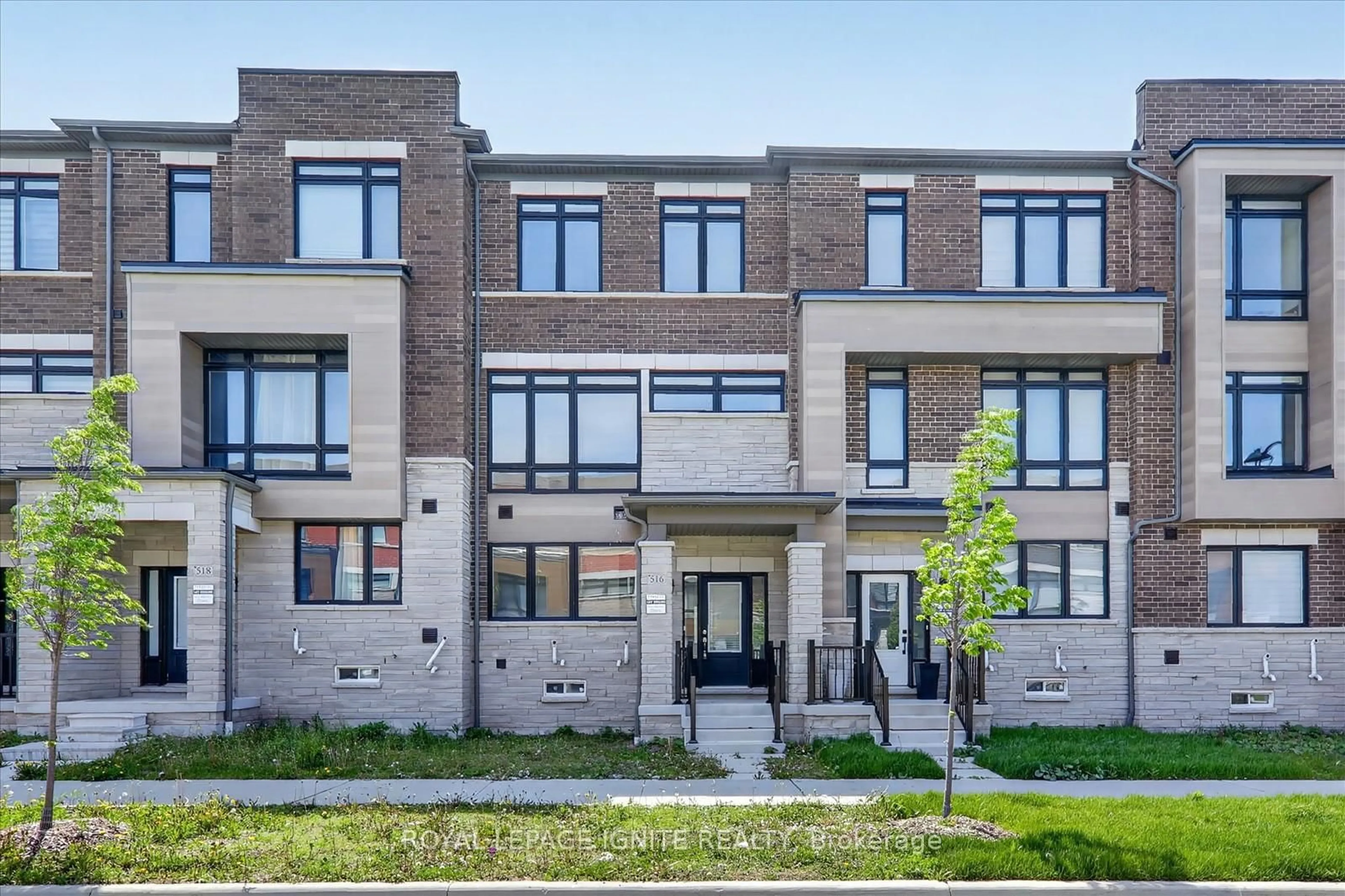 Home with brick exterior material, street for 516 Danks Ridge Dr, Ajax Ontario L1S 0H4