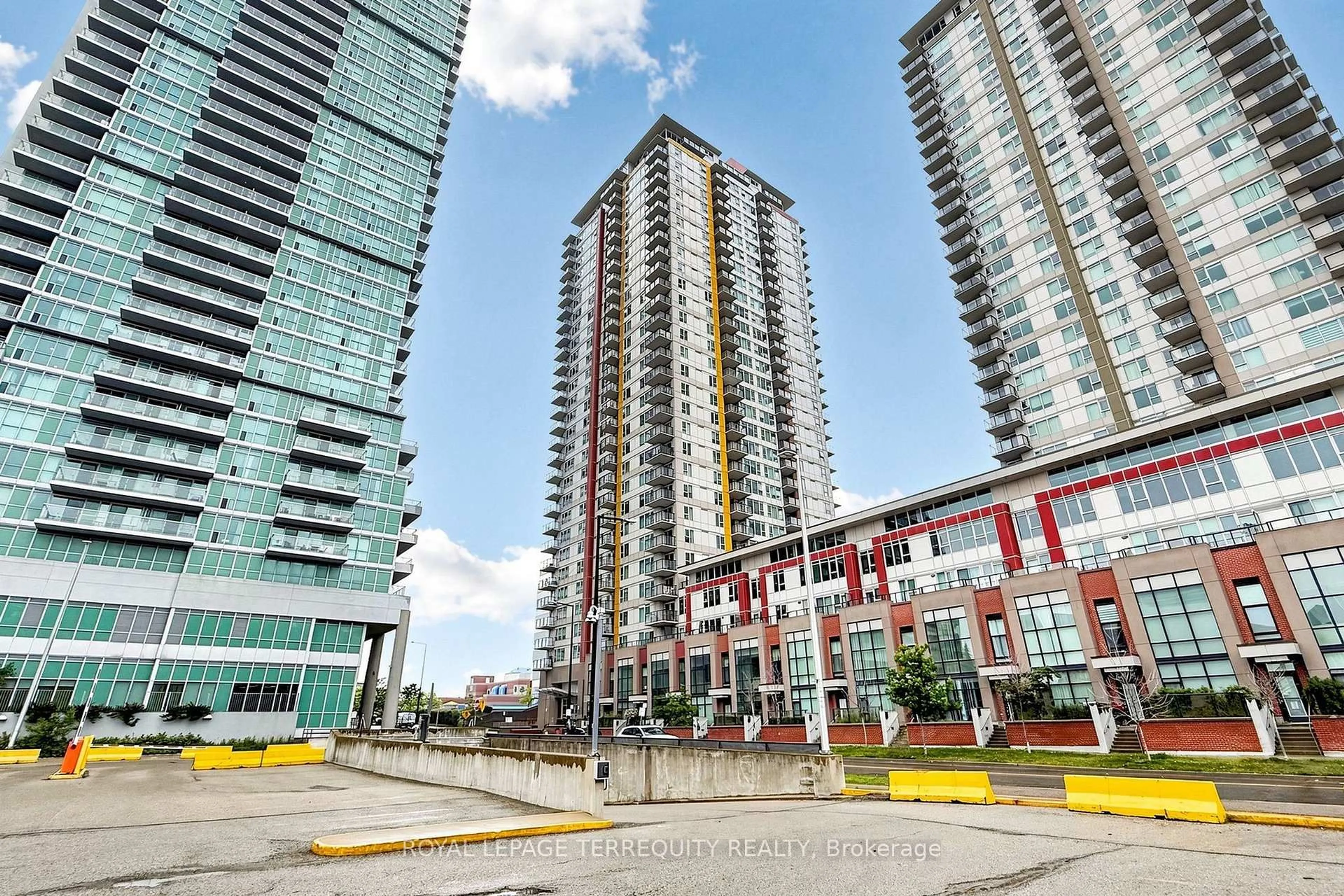 Unknown for 25 Town Centre Crt #2105, Toronto Ontario M1P 0B4