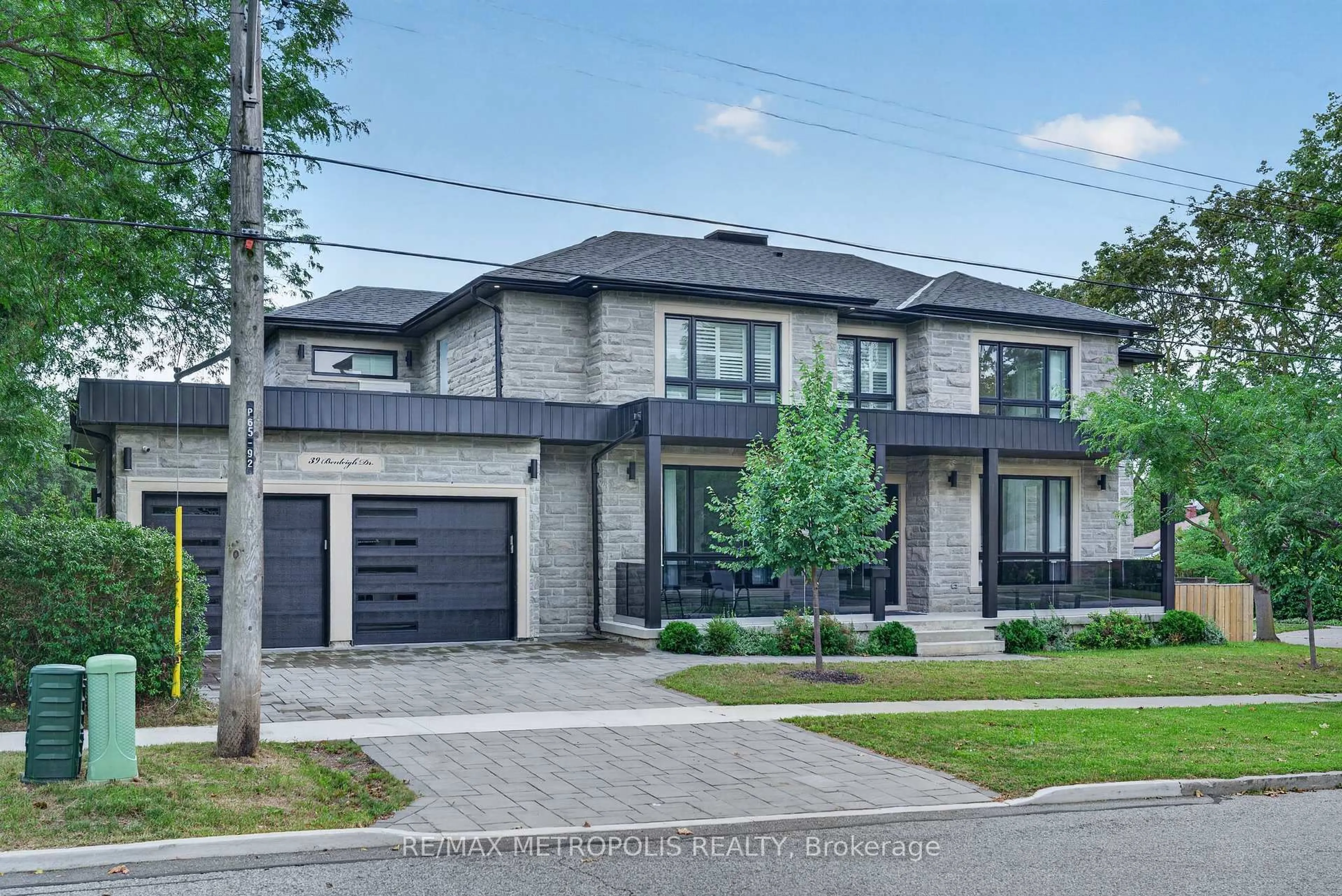 Home with brick exterior material, street for 39 Benleigh Dr, Toronto Ontario M1H 1J4