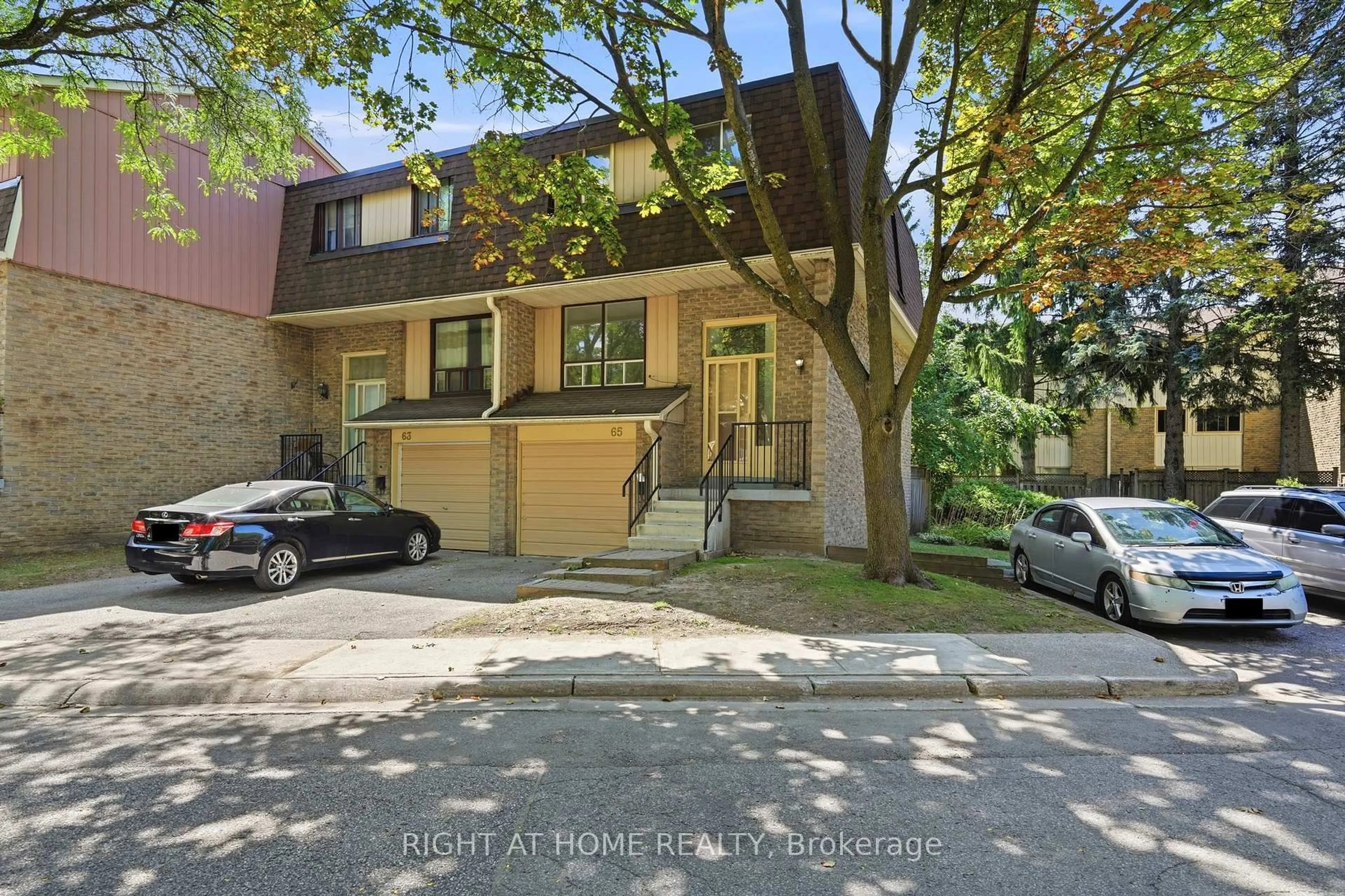 Unknown for 371 Orton Park Rd #65, Toronto Ontario M1G 3V1