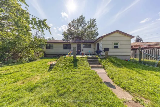 1911 Glenview Rd, Pickering 2